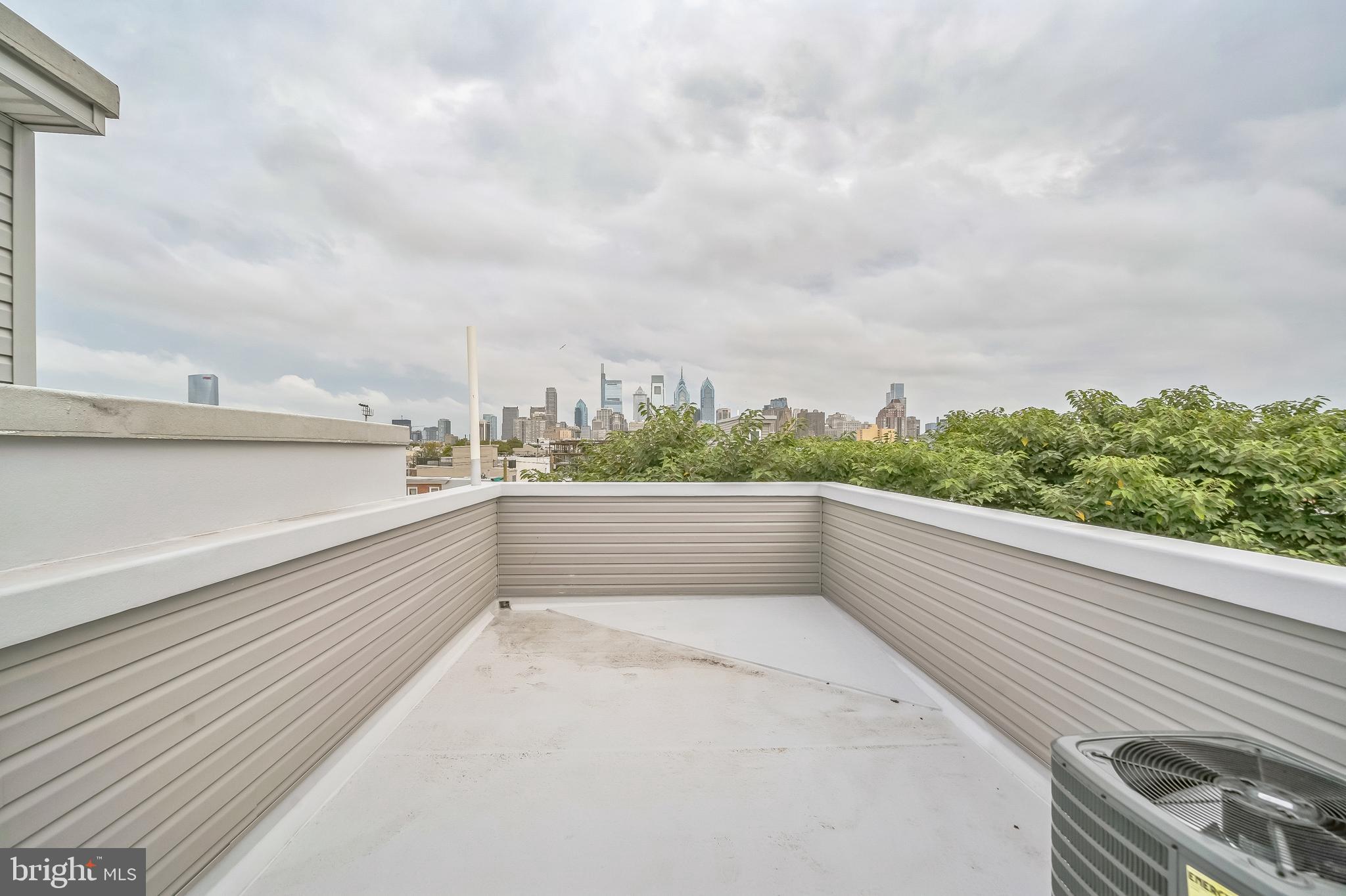 POINT BREEZE - Residential