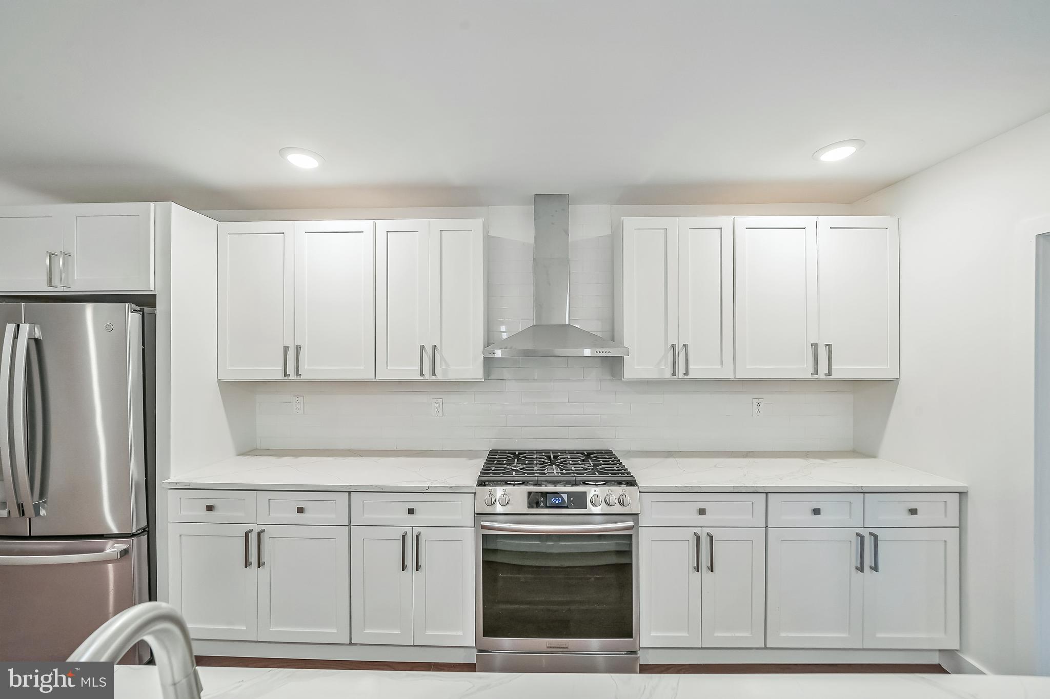 POINT BREEZE - Residential