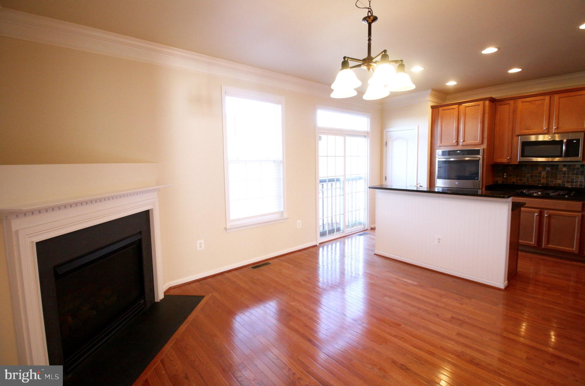 GOOSE CREEK VILLAGE SOUTH - Residential Lease