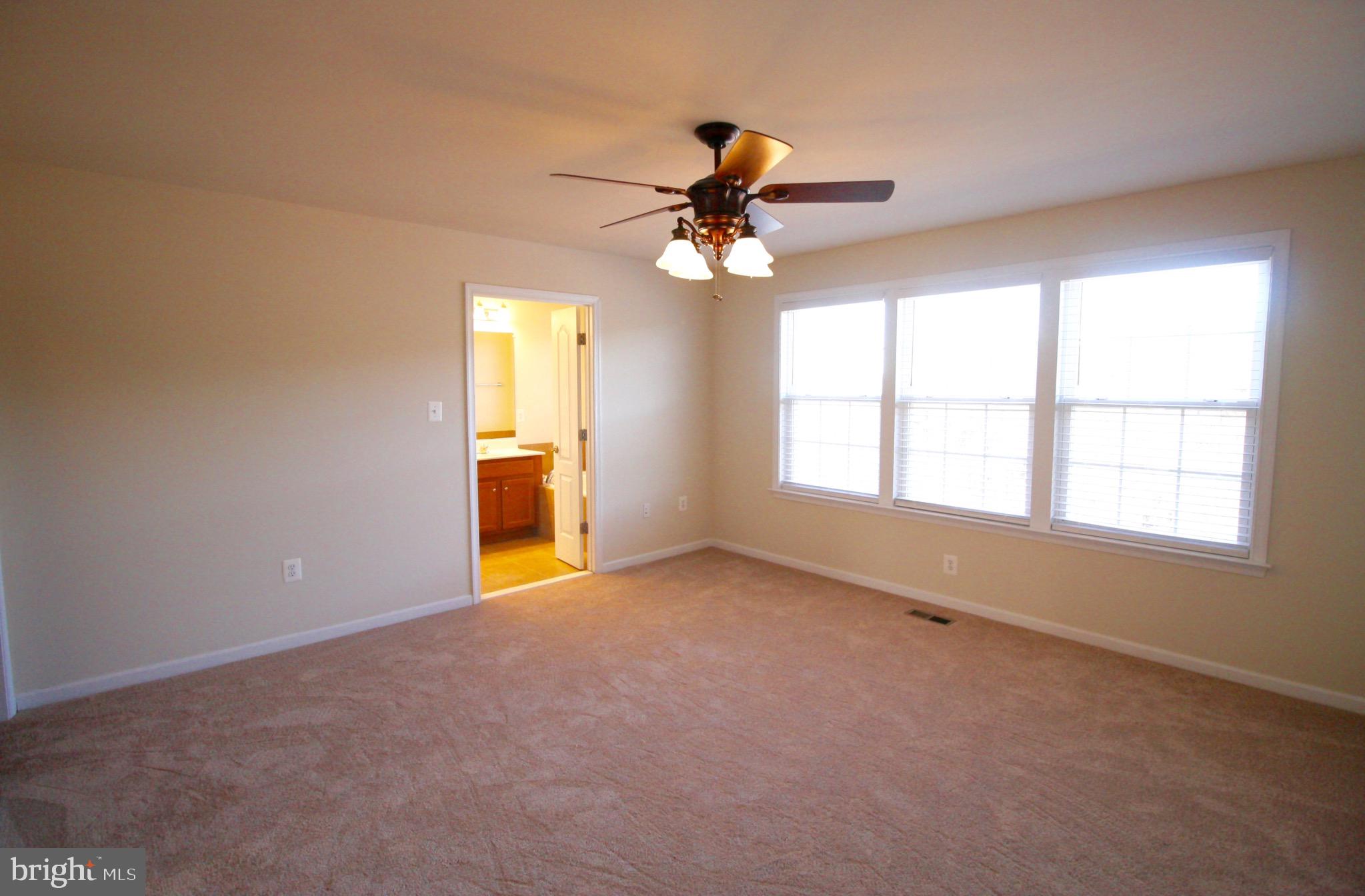 GOOSE CREEK VILLAGE SOUTH - Residential Lease