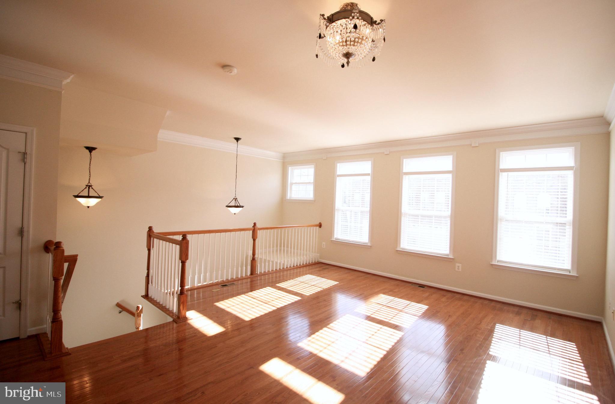 GOOSE CREEK VILLAGE SOUTH - Residential Lease