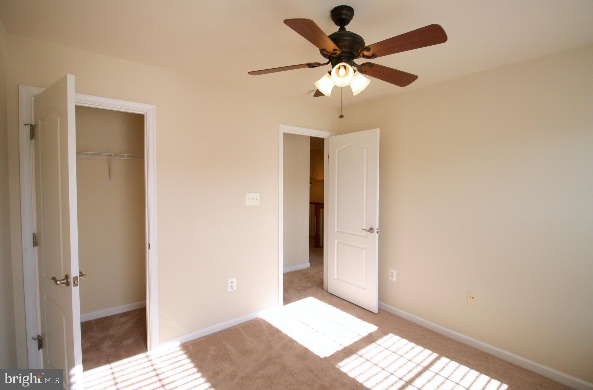 GOOSE CREEK VILLAGE SOUTH - Residential Lease