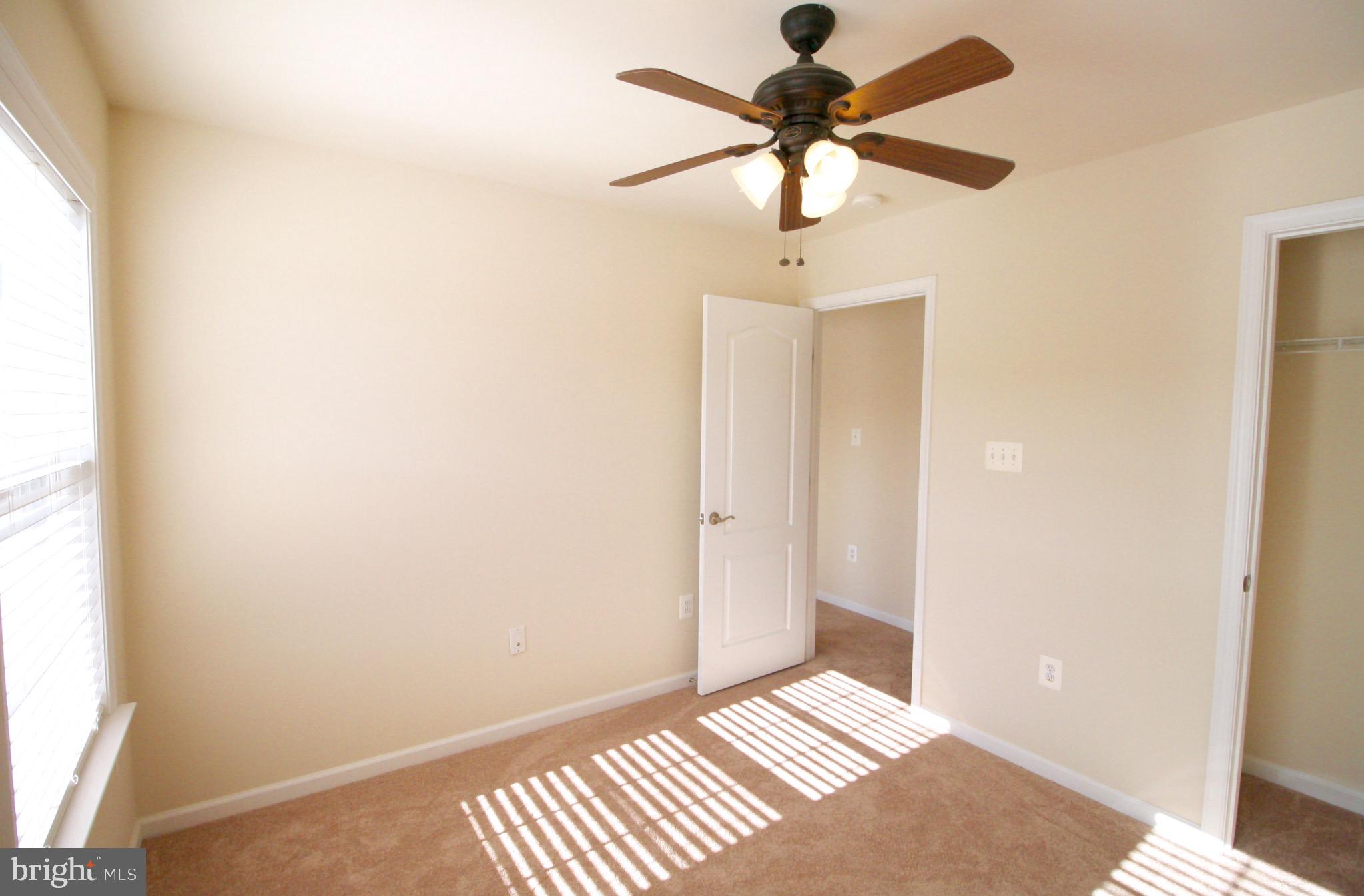 GOOSE CREEK VILLAGE SOUTH - Residential Lease