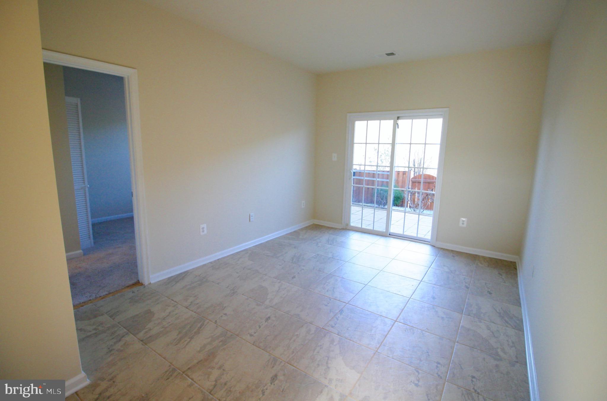 GOOSE CREEK VILLAGE SOUTH - Residential Lease