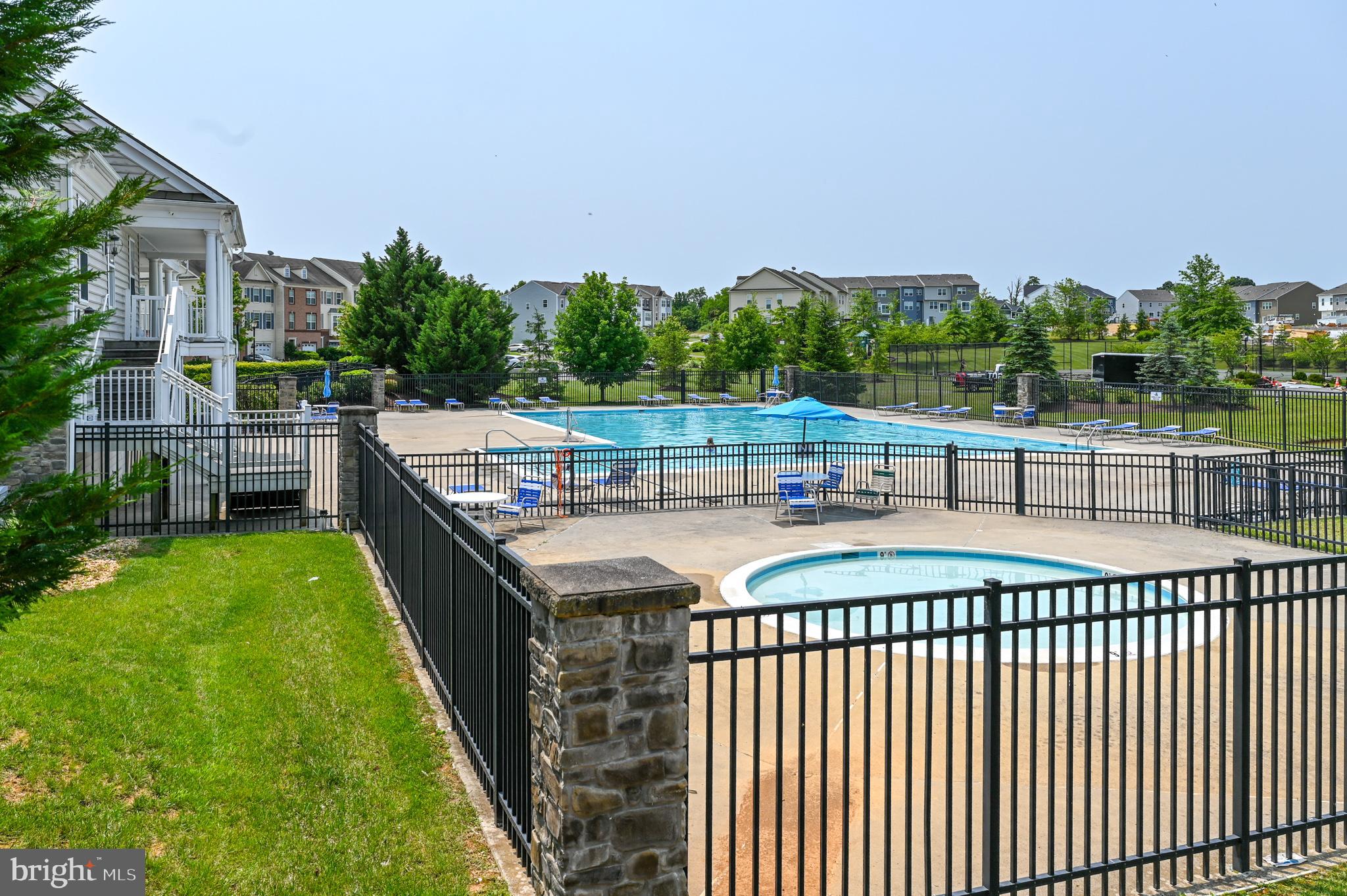 MARTINSBURG STATION - Residential