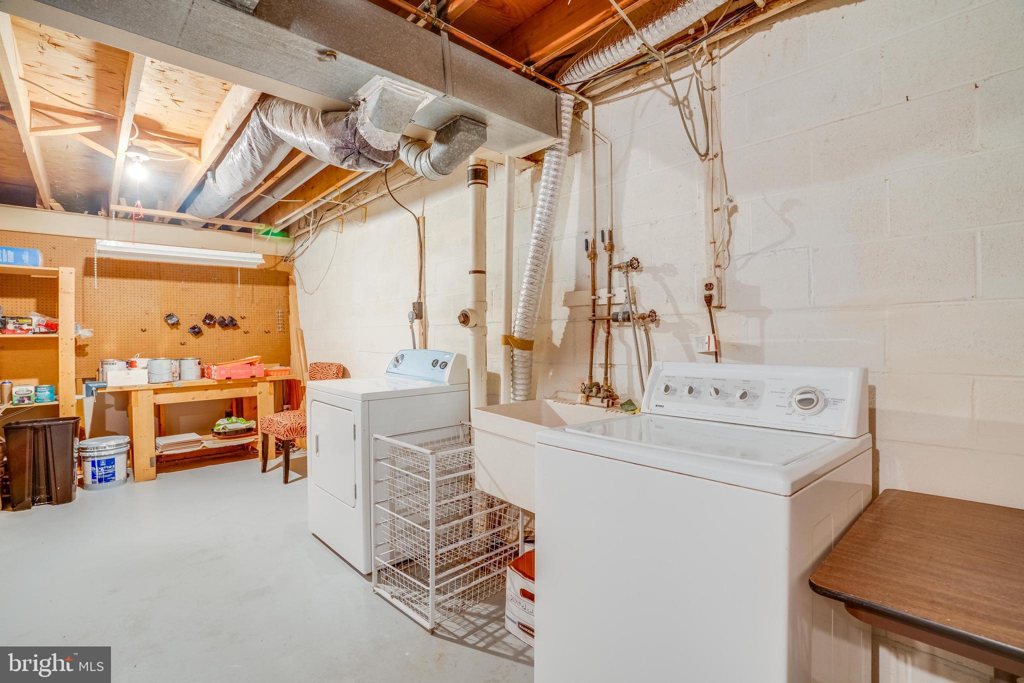 DEEPWOOD - Residential