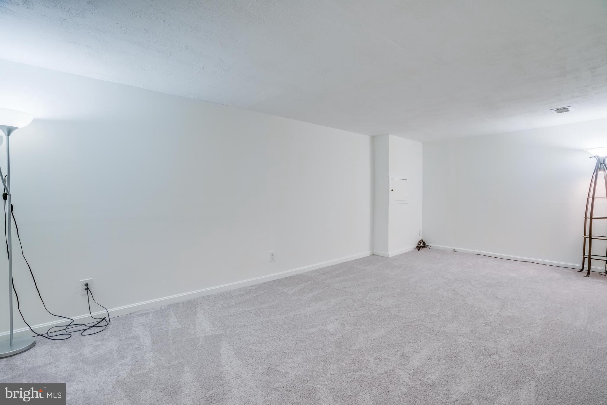 DEEPWOOD - Residential