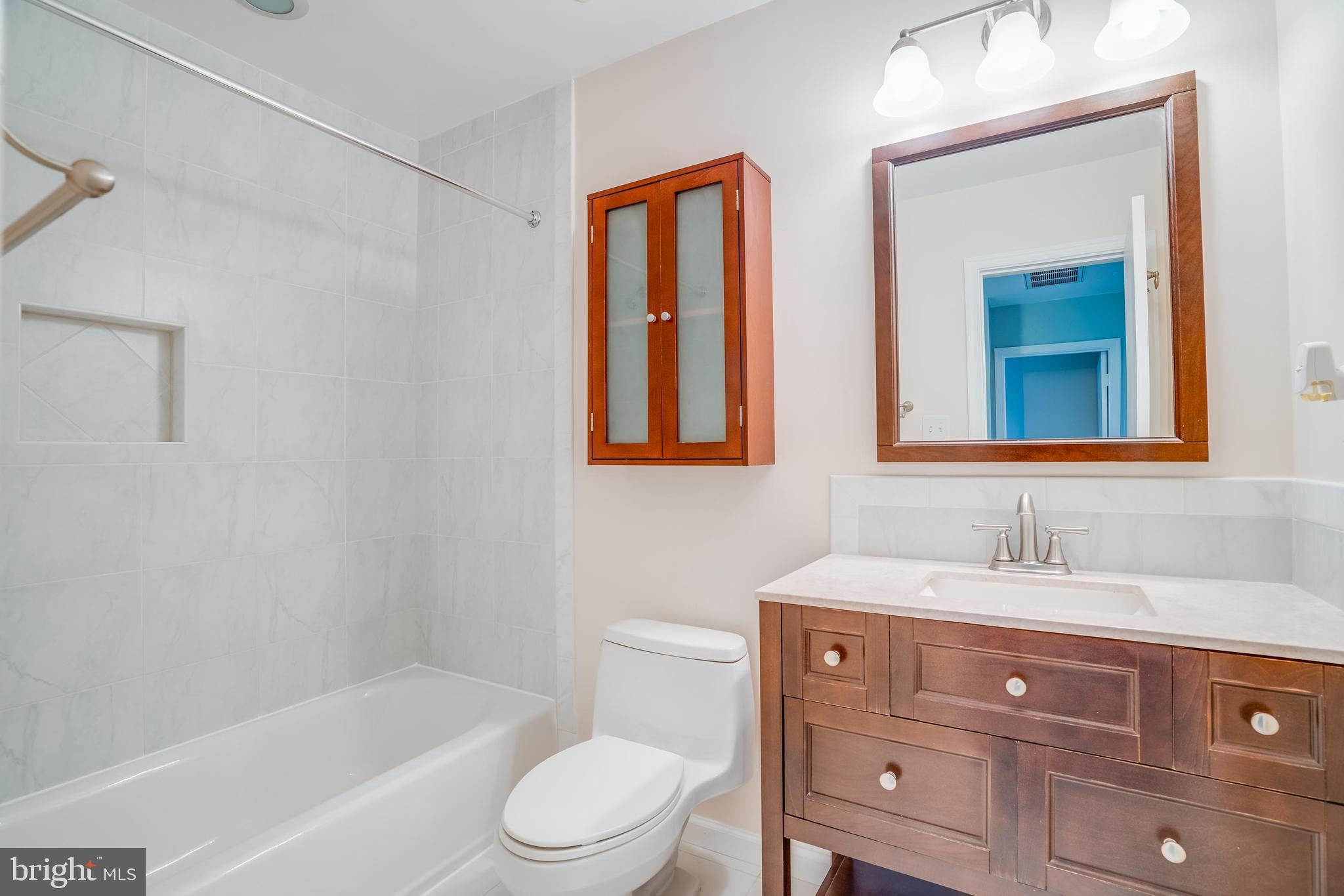 DEEPWOOD - Residential