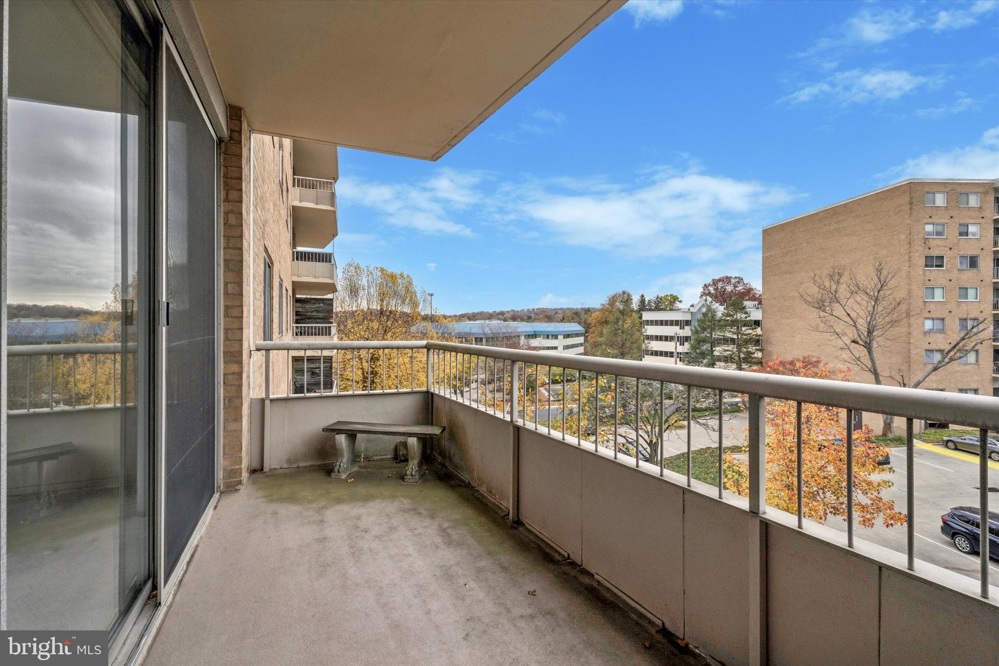 BEAVER HILL - Residential