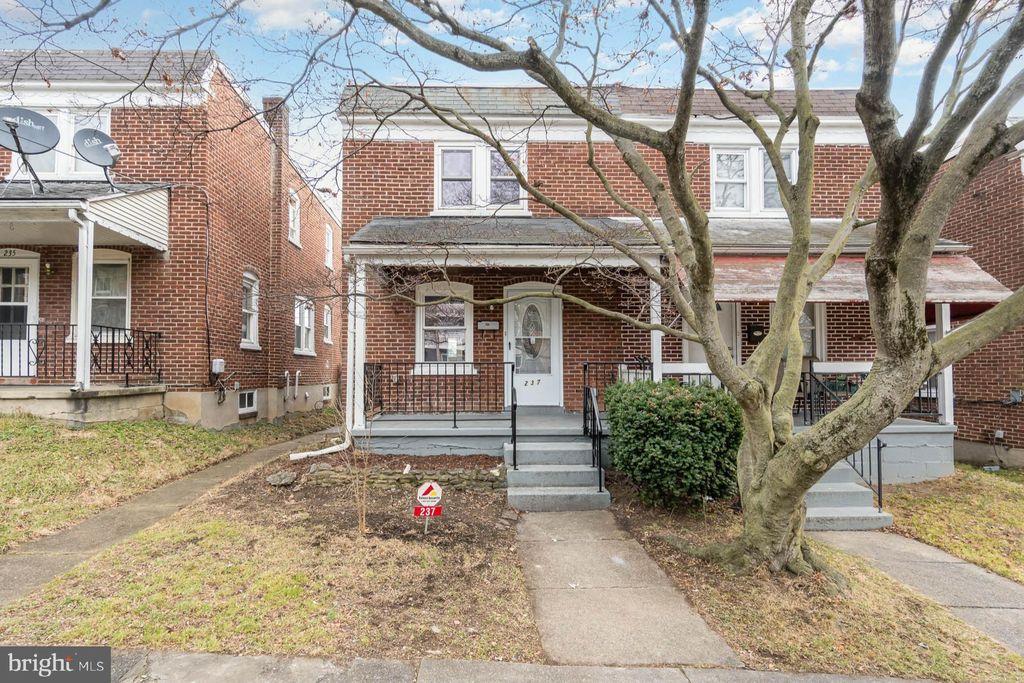 Photo of 237 S MARSHALL ST, LANCASTER, PA 17602 (MLS # PALA2031064)