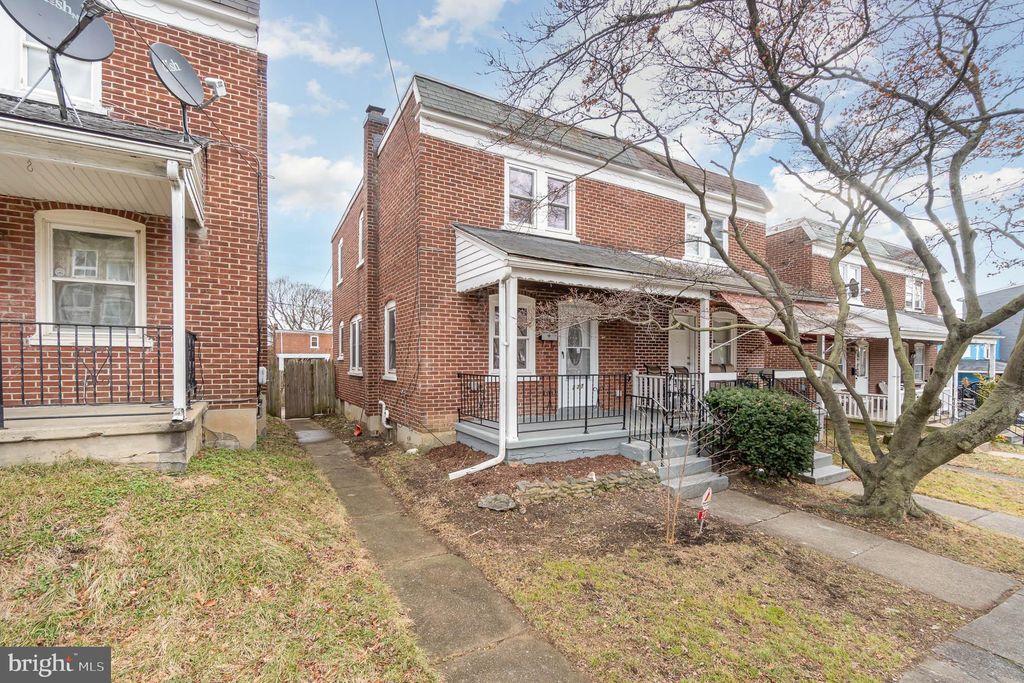 Photo of 237 S MARSHALL ST, LANCASTER, PA 17602 (MLS # PALA2031064)