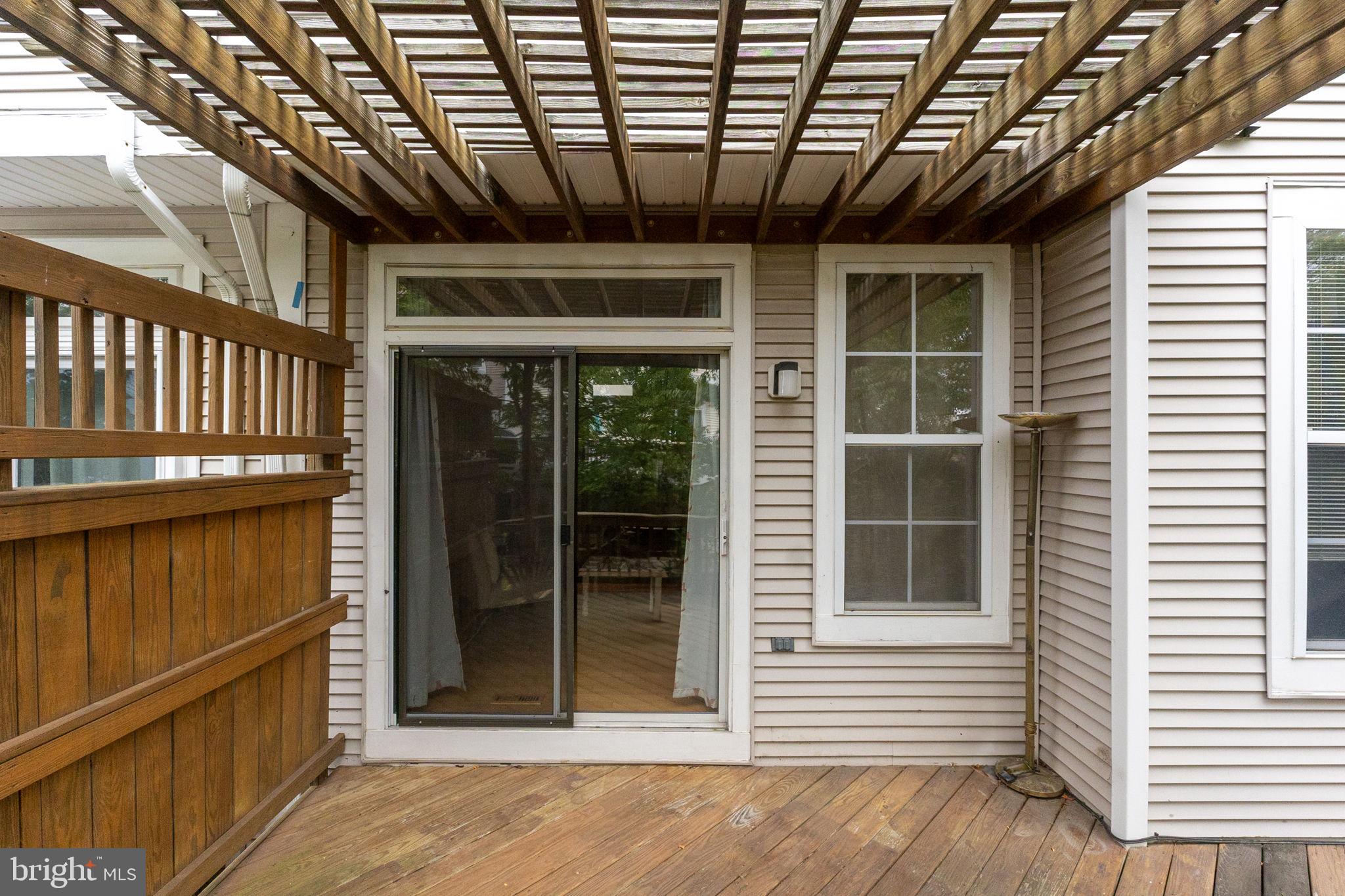 ASHBURN VILLAGE - Residential