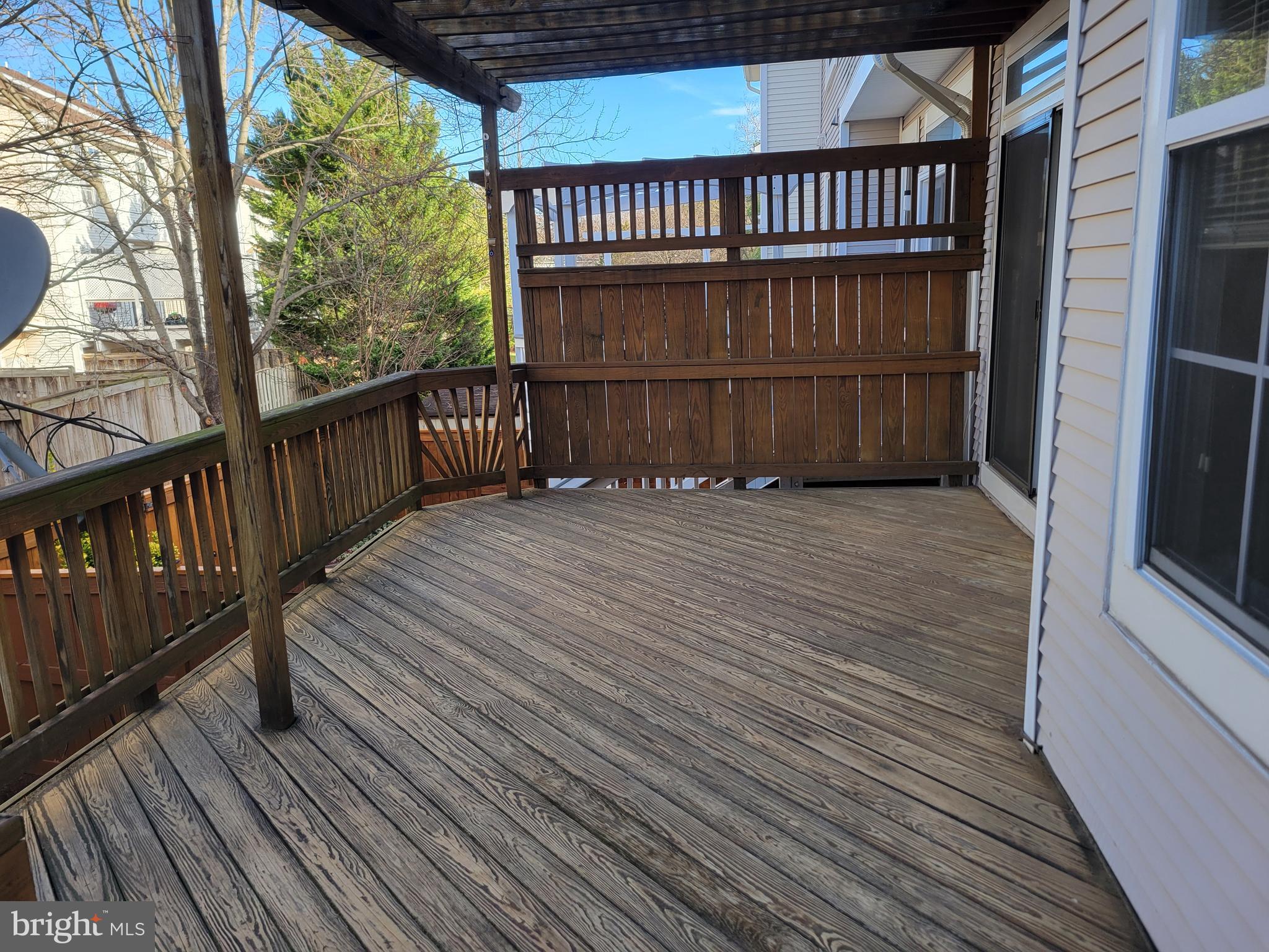 ASHBURN VILLAGE - Residential