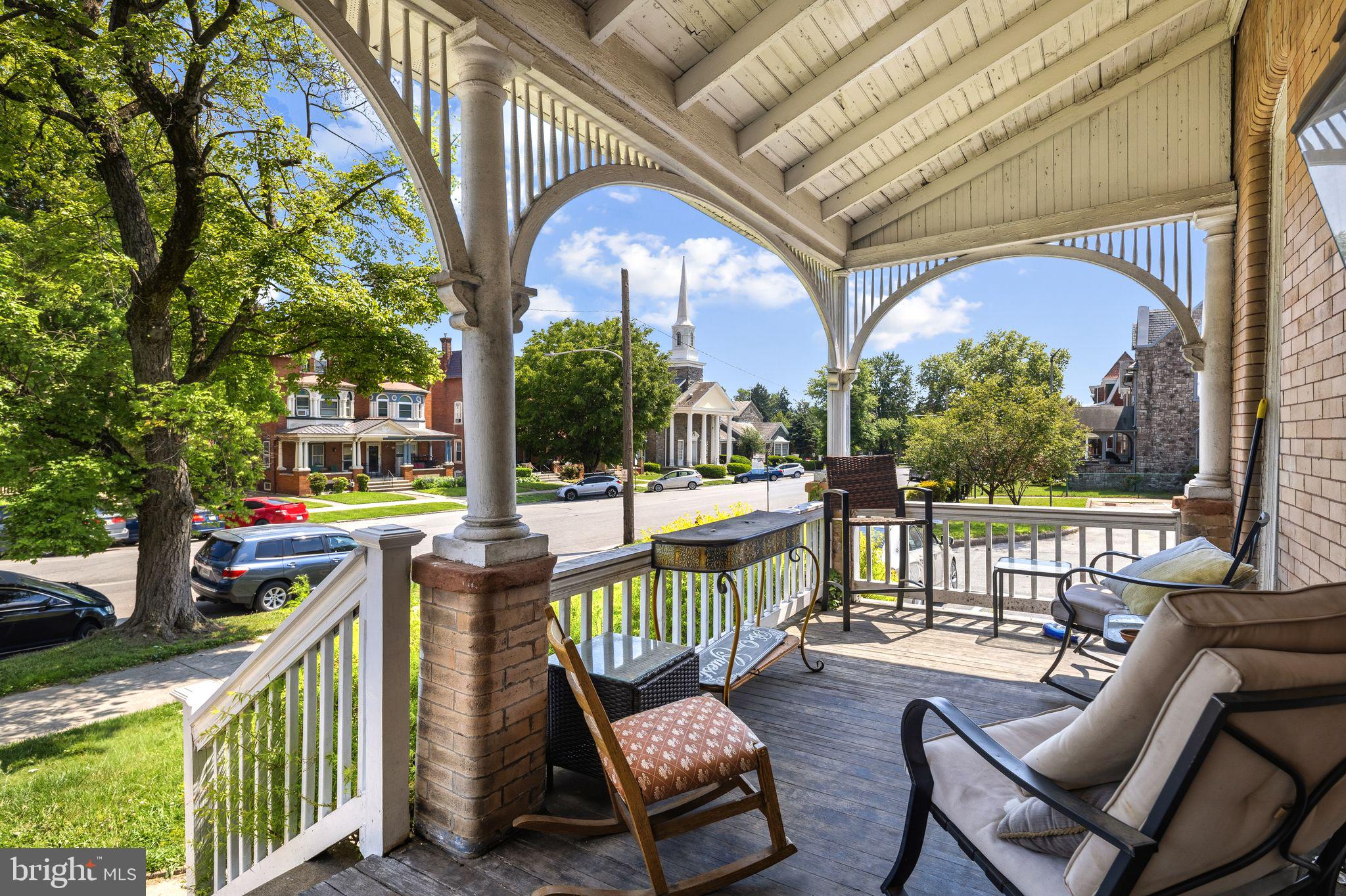 NORRISTOWN - Residential