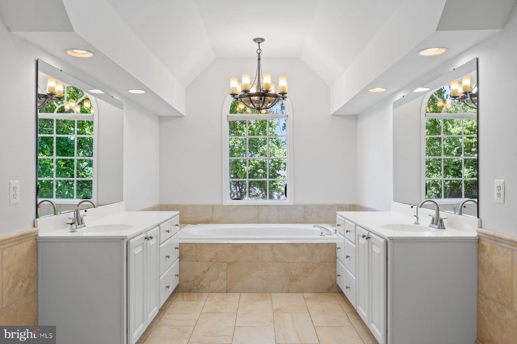 GAITHER HUNT - Residential