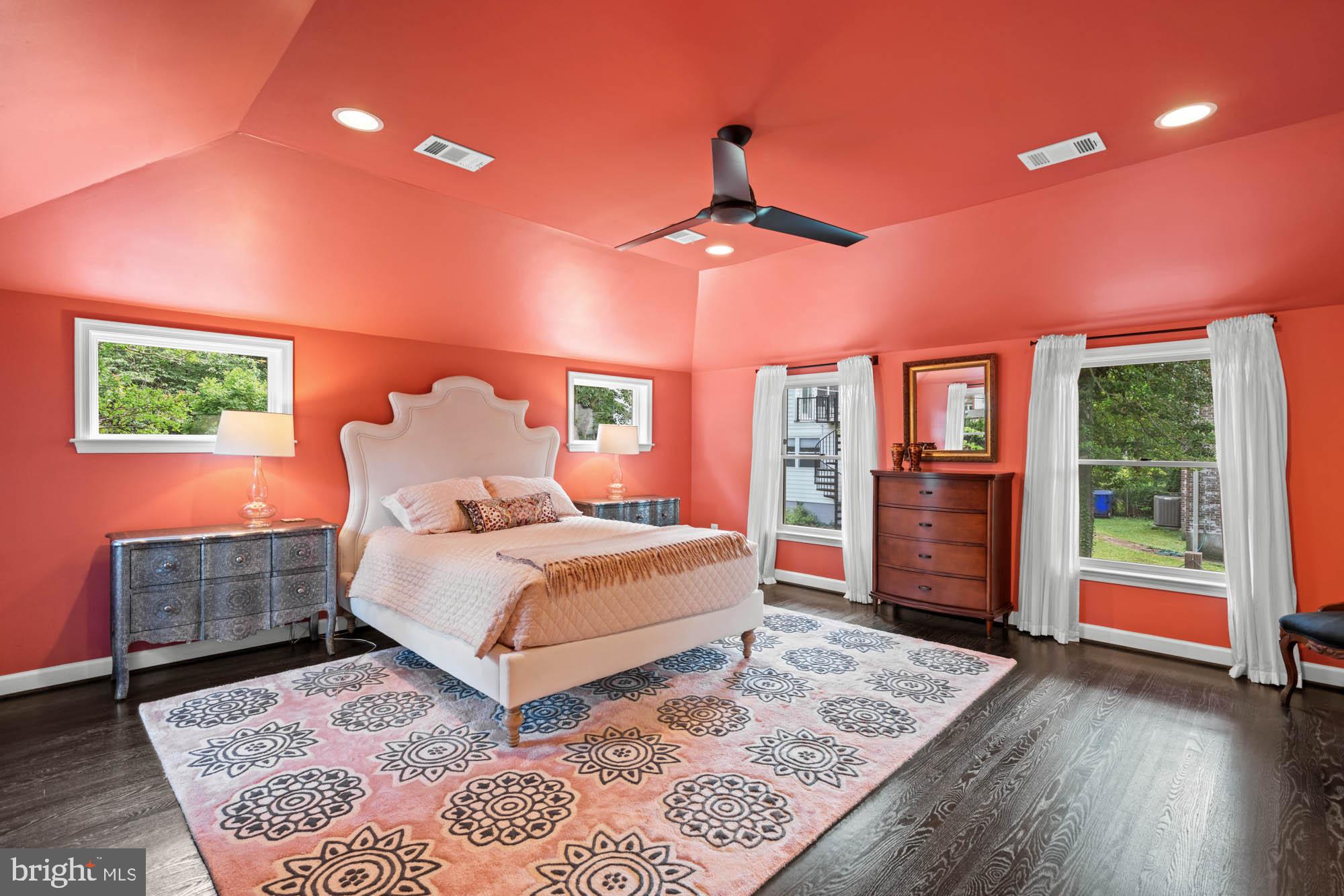 GREENACRES - Residential