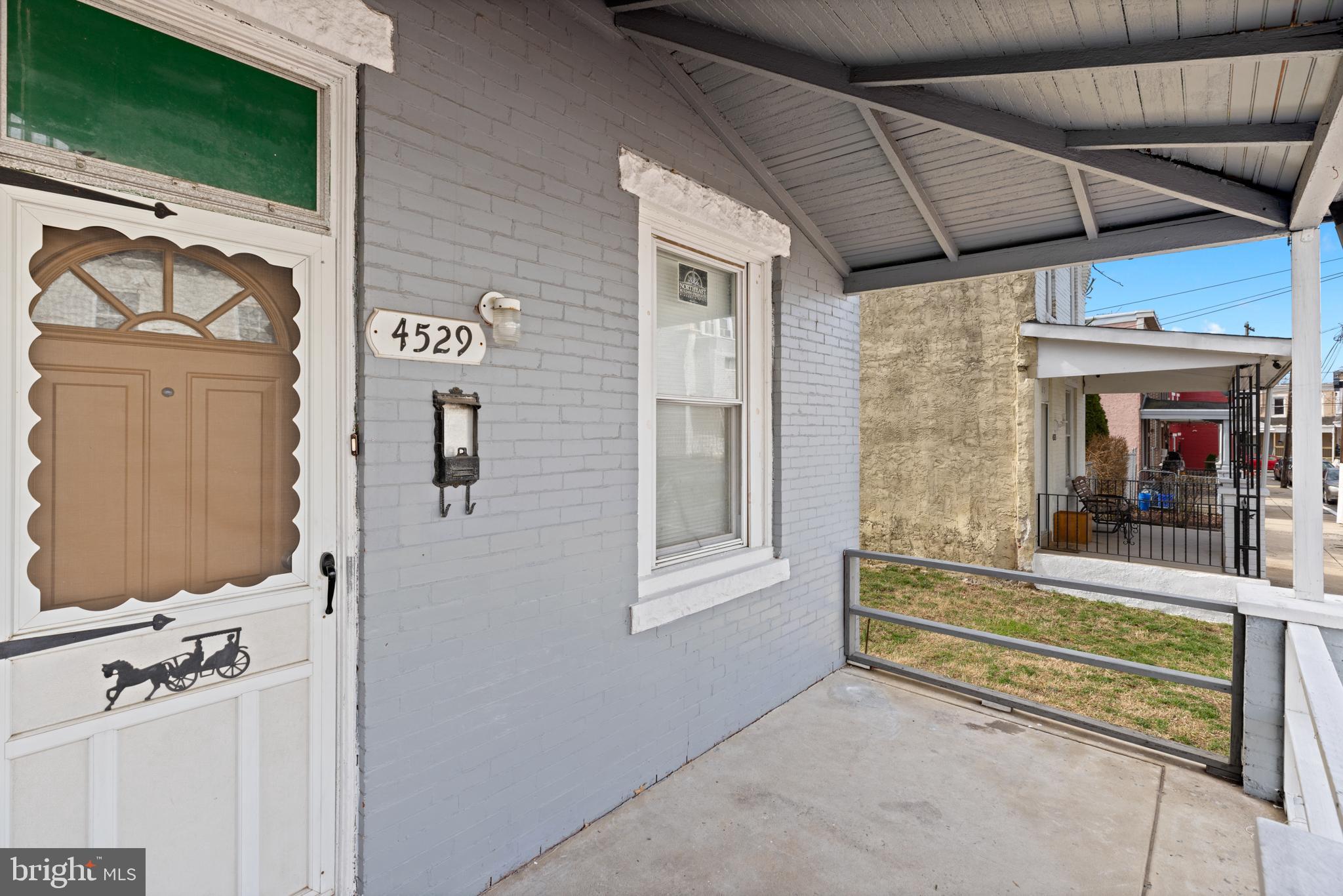 FRANKFORD - Residential