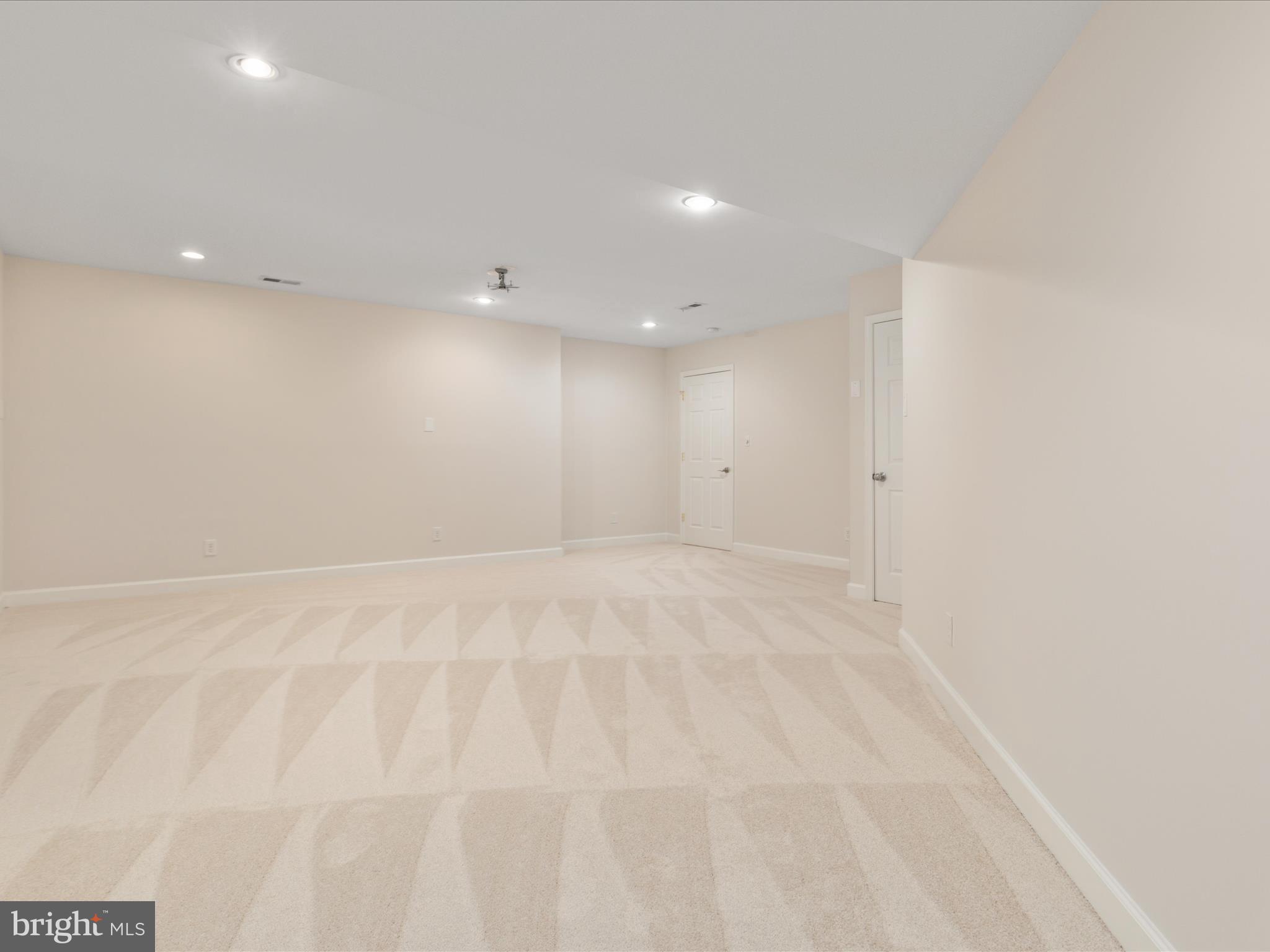 BROOKSIDE - Residential