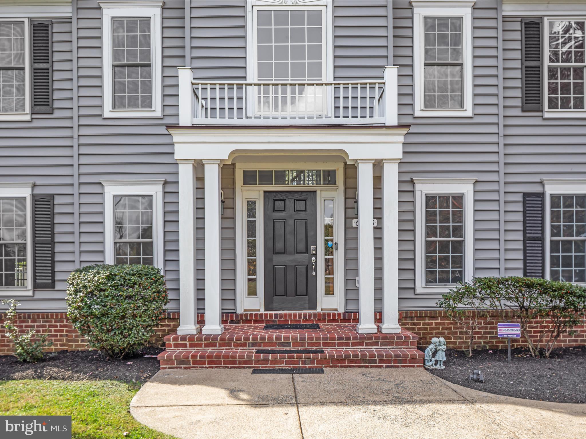 6926 EMMA COURT