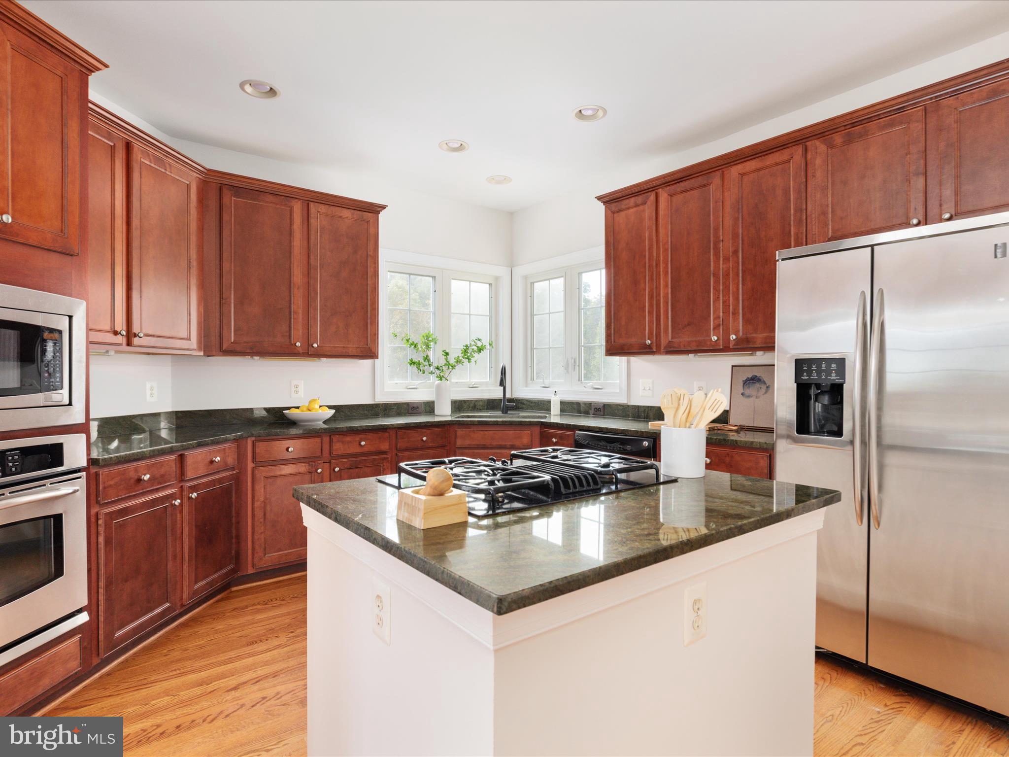 BROOKSIDE - Residential