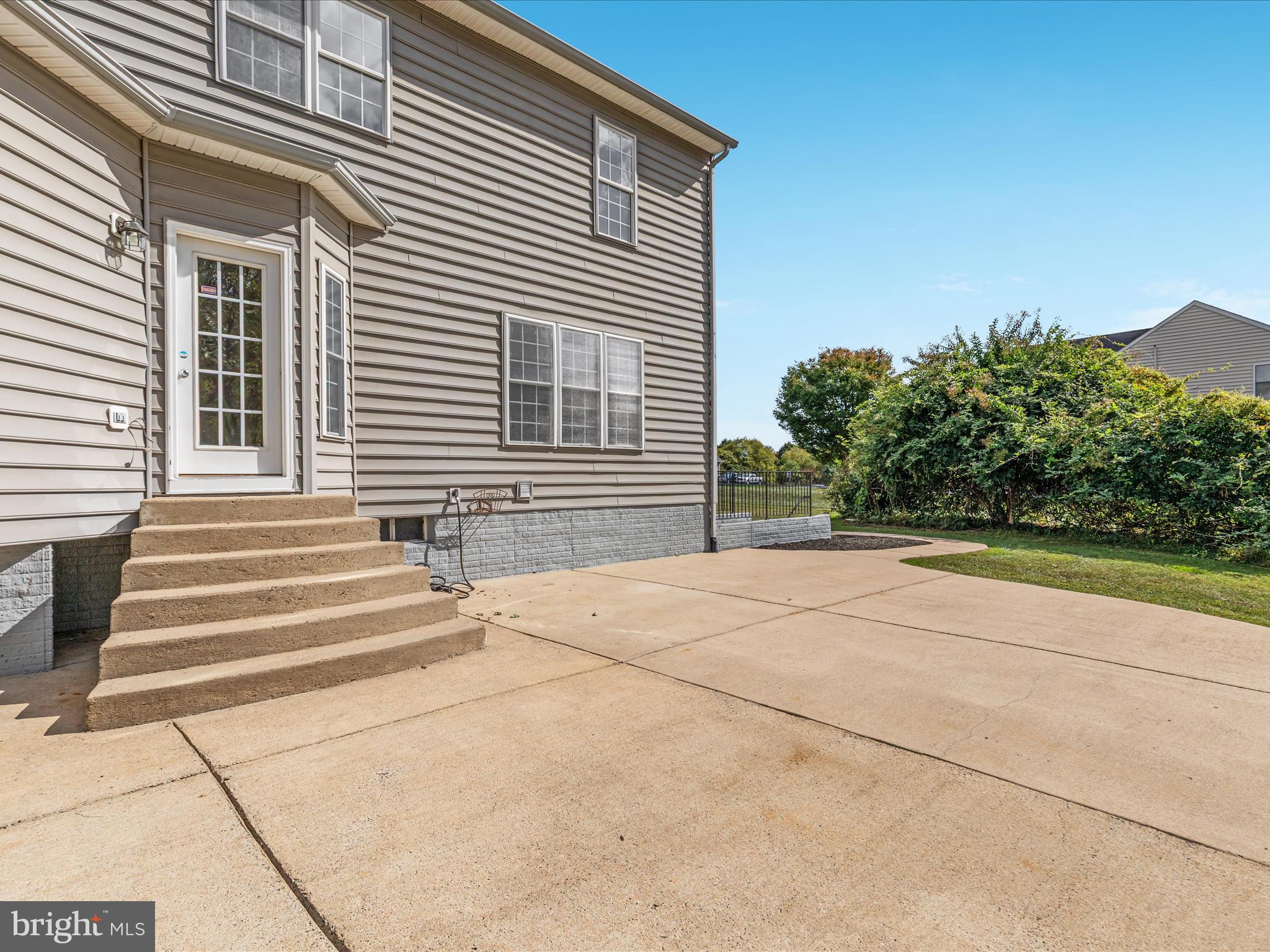 BROOKSIDE - Residential