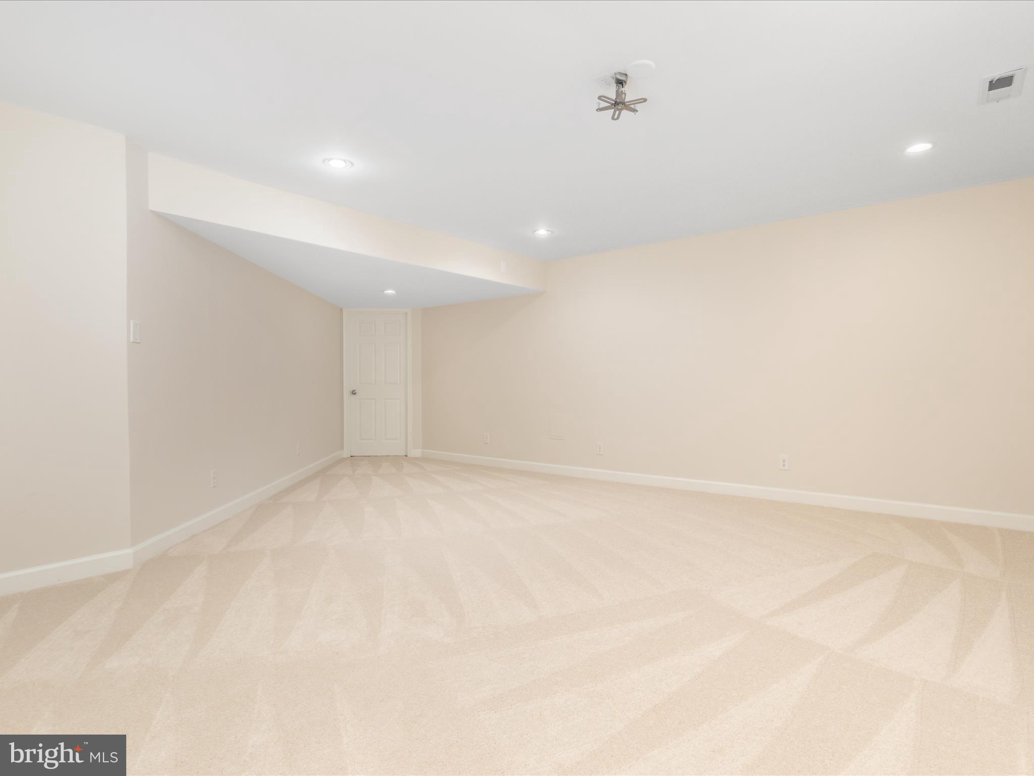 BROOKSIDE - Residential