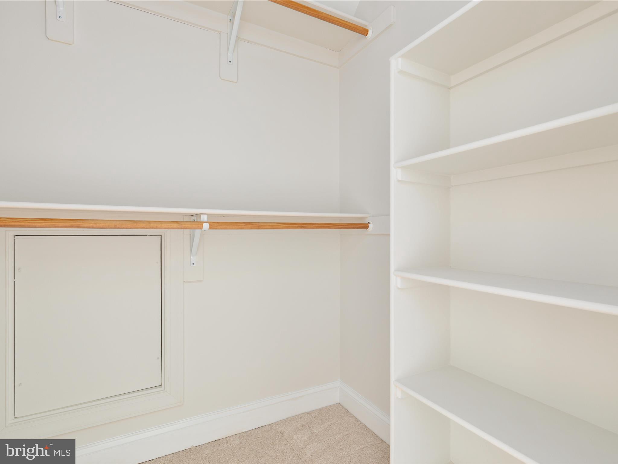 BROOKSIDE - Residential