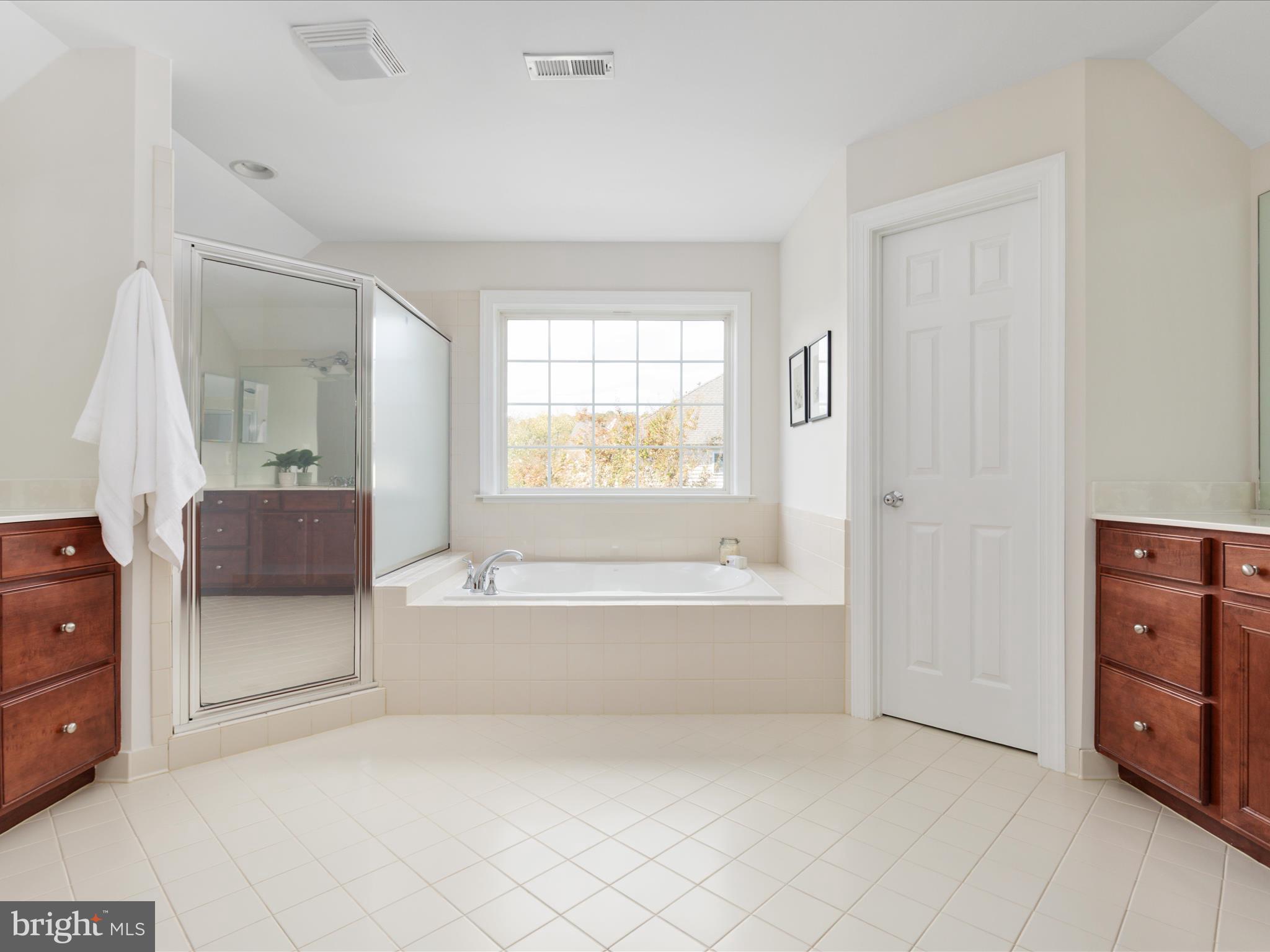 BROOKSIDE - Residential