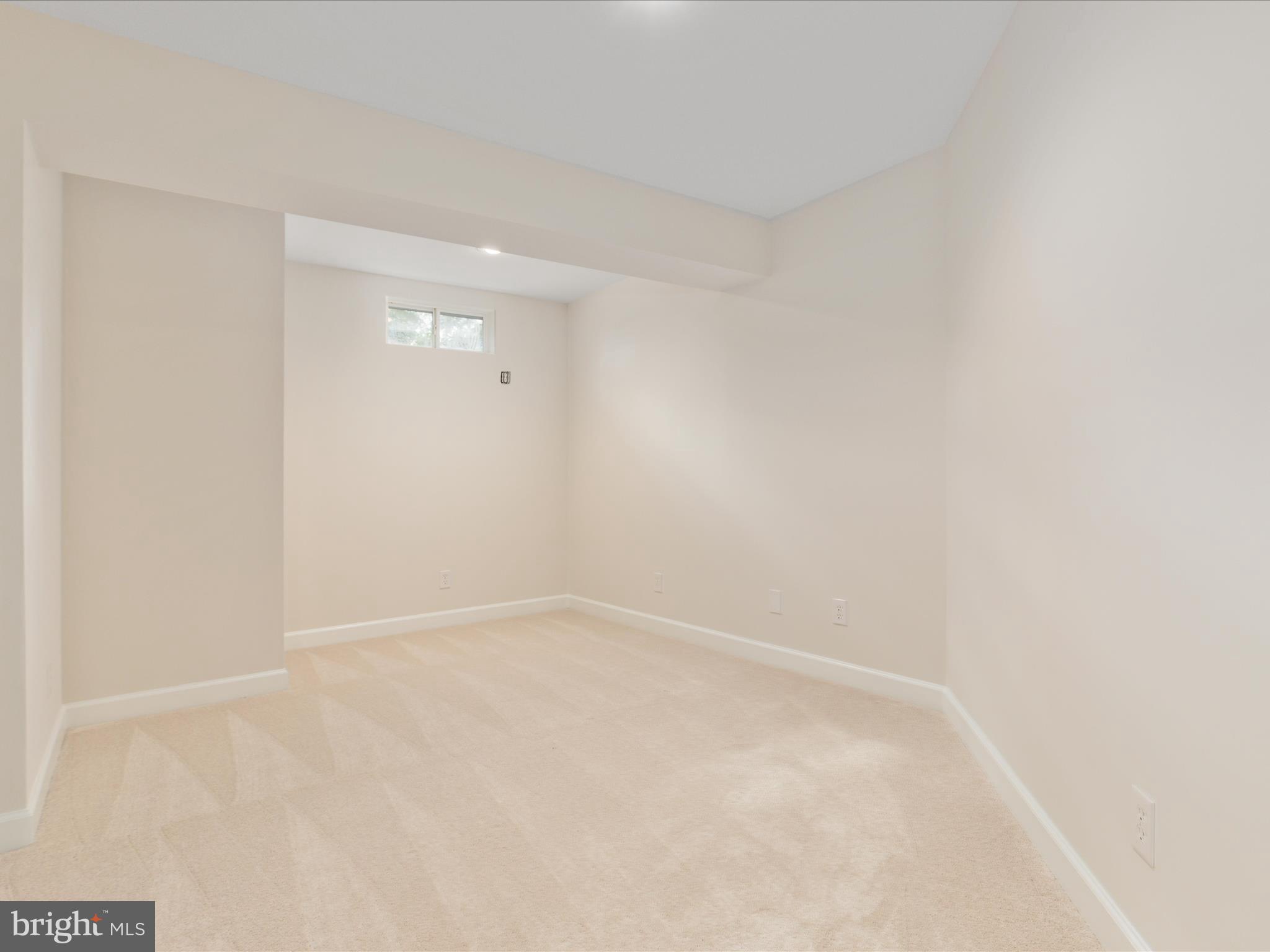 BROOKSIDE - Residential