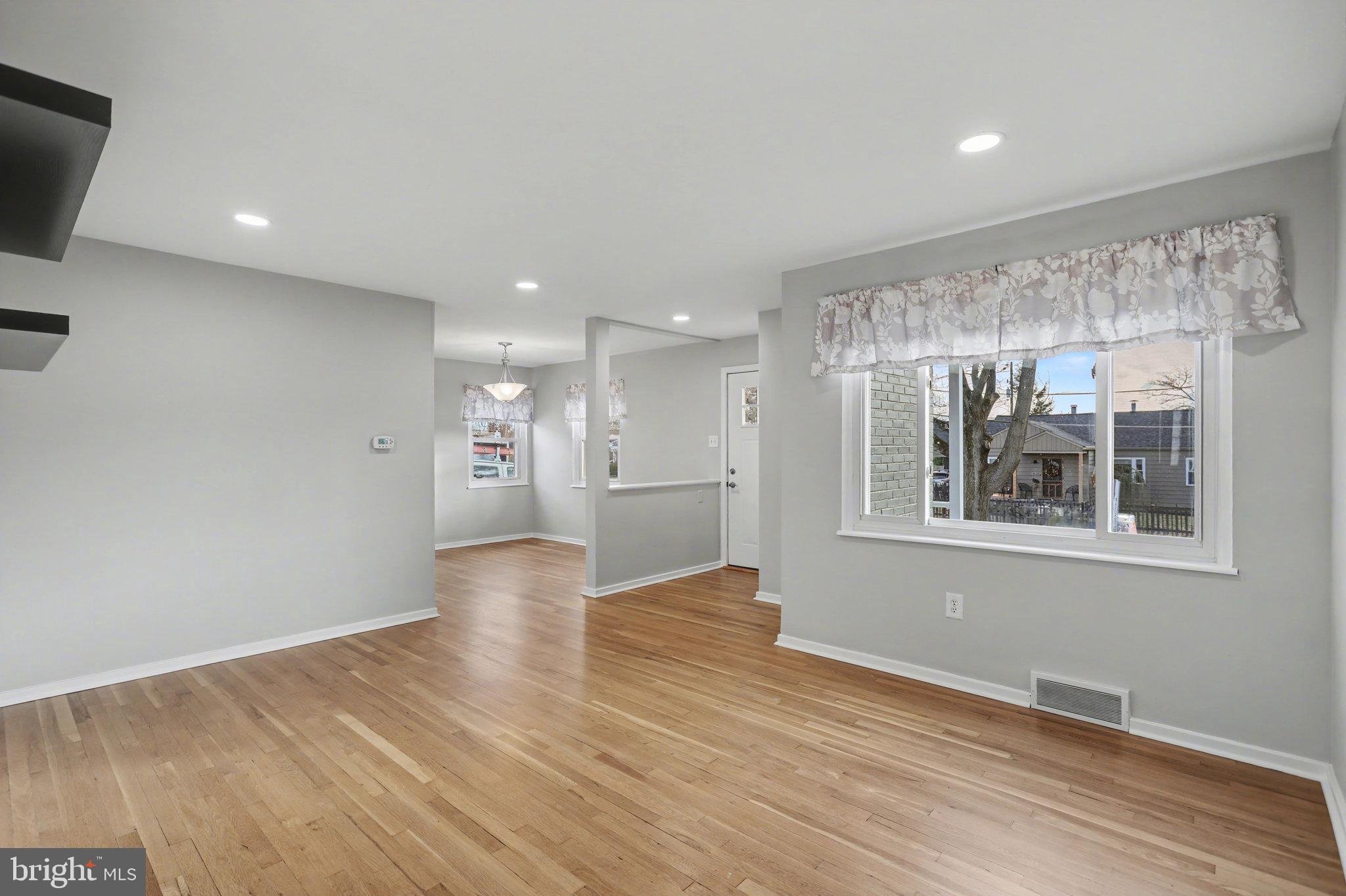 HIGHLAND PARK - Residential