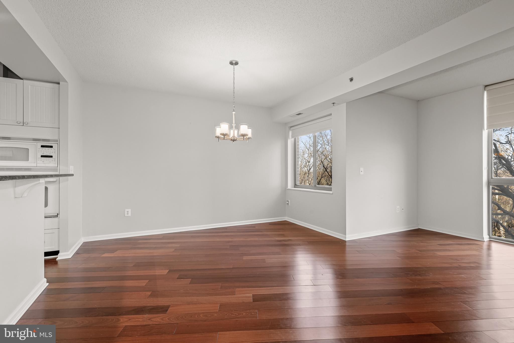 HERITAGE HARBOUR - Residential