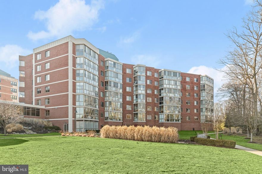 Step into the welcoming embrace of 940 Astern Way #506, a delightful residence situated in the vibrant 55+ amenity-rich community at The Reserve at Heritage Harbour in Annapolis. This spacious unit offers an exceptional living experience, blending comfort and convenience in a picturesque setting. The heart of this home is the bright and inviting eat-in kitchen, adorned with granite countertops and crisp white cabinetry. The open-concept living and dining rooms create a seamless flow, providing a perfect space for both relaxation and entertainment. Step outside to the enclosed balcony, an extension of the living space, offering a tranquil spot to enjoy the outdoors. The primary suite is a retreat within itself, featuring two walk-in closets, an en-suite full bath, and balcony access, allowing you to bask in the beauty of the surroundings. A second bedroom, also with balcony access, a full bath, and a convenient laundry room, complete the layout of this wonderful home. This secure elevator building offers the added convenience of dedicated garage parking and a storage unit, ensuring a stress-free living experience. Beyond the comforts of the home, residents of 940 Astern Way #506 can indulge in the many amenities provided by the community. Enjoy a pier and water access along the South River, explore walking paths, engage in golf and tennis activities, and take advantage of indoor and outdoor pools. The community's lodge, fitness center, and clubhouse host a variety of events and interest groups, fostering a sense of community and camaraderie. Experience a lifestyle of leisure and luxury in this 55+ community, where every detail is designed to enhance your enjoyment of life. Welcome to 940 Astern Way #506 – a home that not only provides comfort but also offers a vibrant and fulfilling living experience in the heart of Annapolis.
Some Photos Have Been Virtually Staged