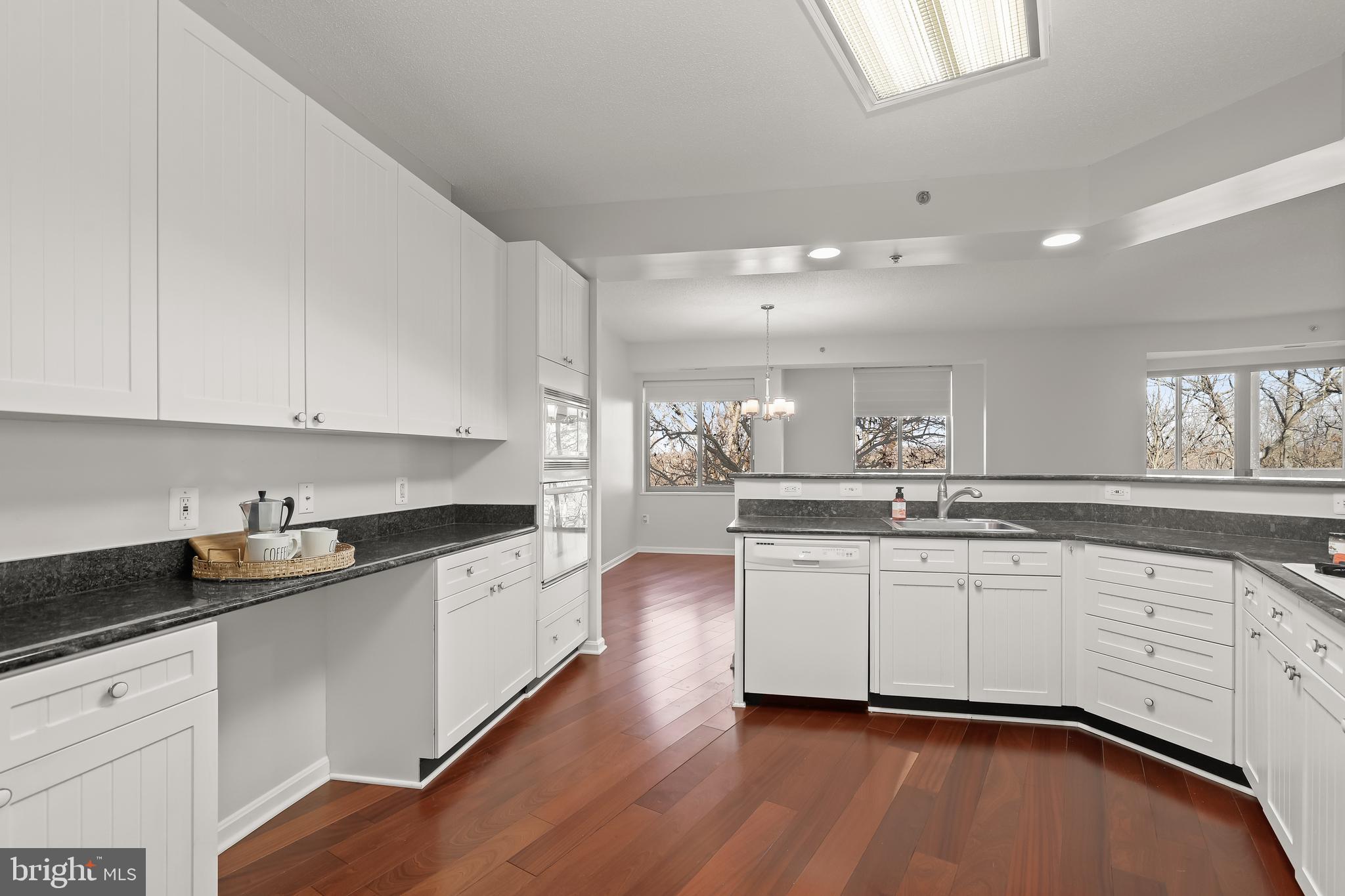 HERITAGE HARBOUR - Residential