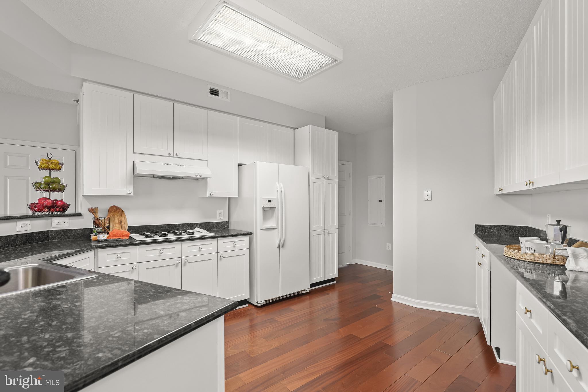 HERITAGE HARBOUR - Residential