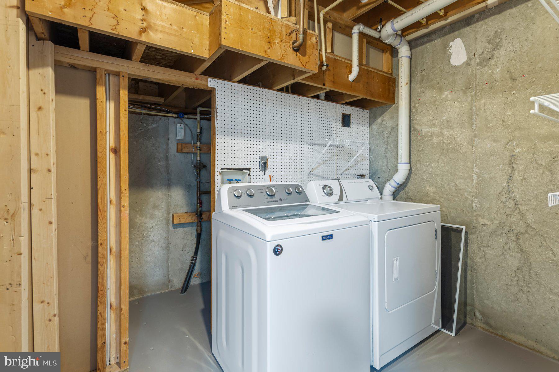 BALLENGER CROSSING - Residential