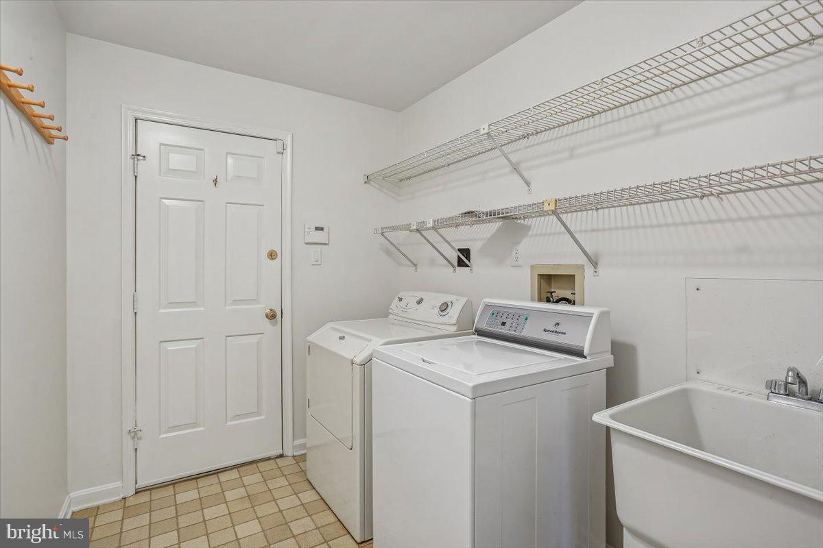 TIMBERLAWN - Residential