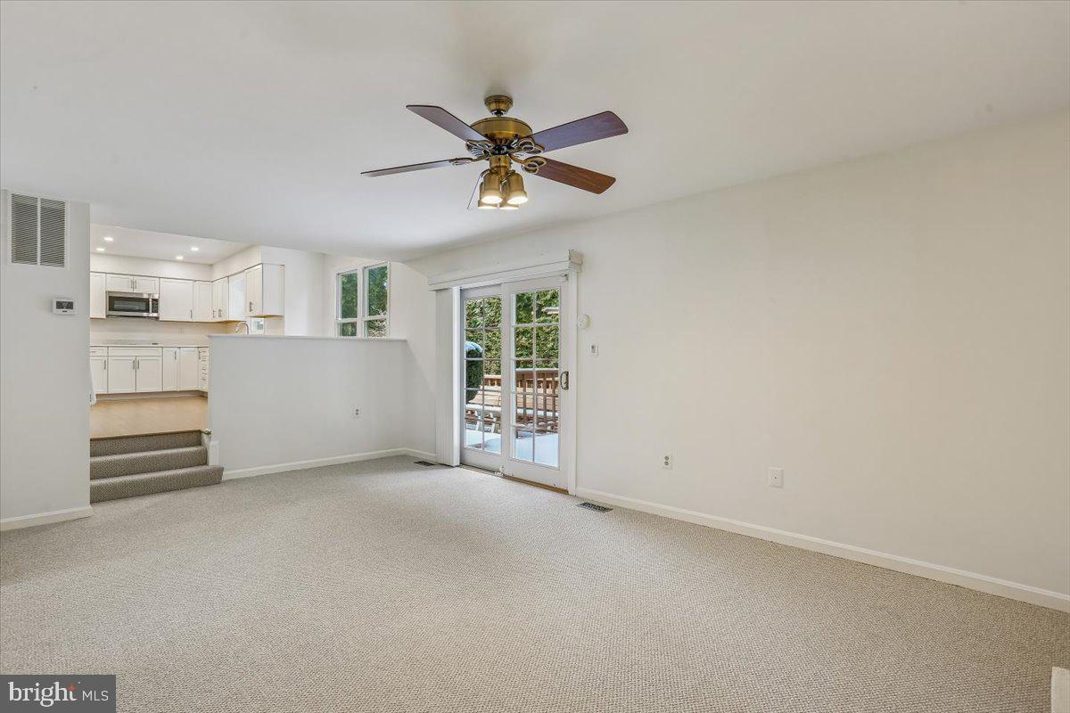 TIMBERLAWN - Residential