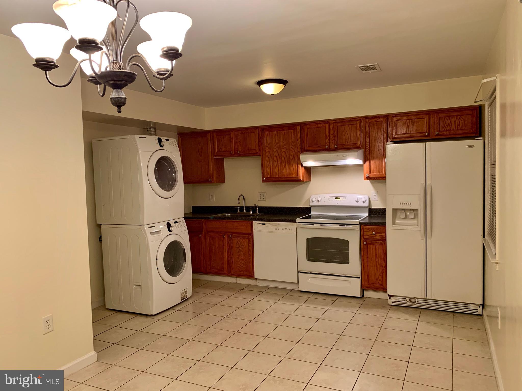 STONERIDGE - Residential Lease