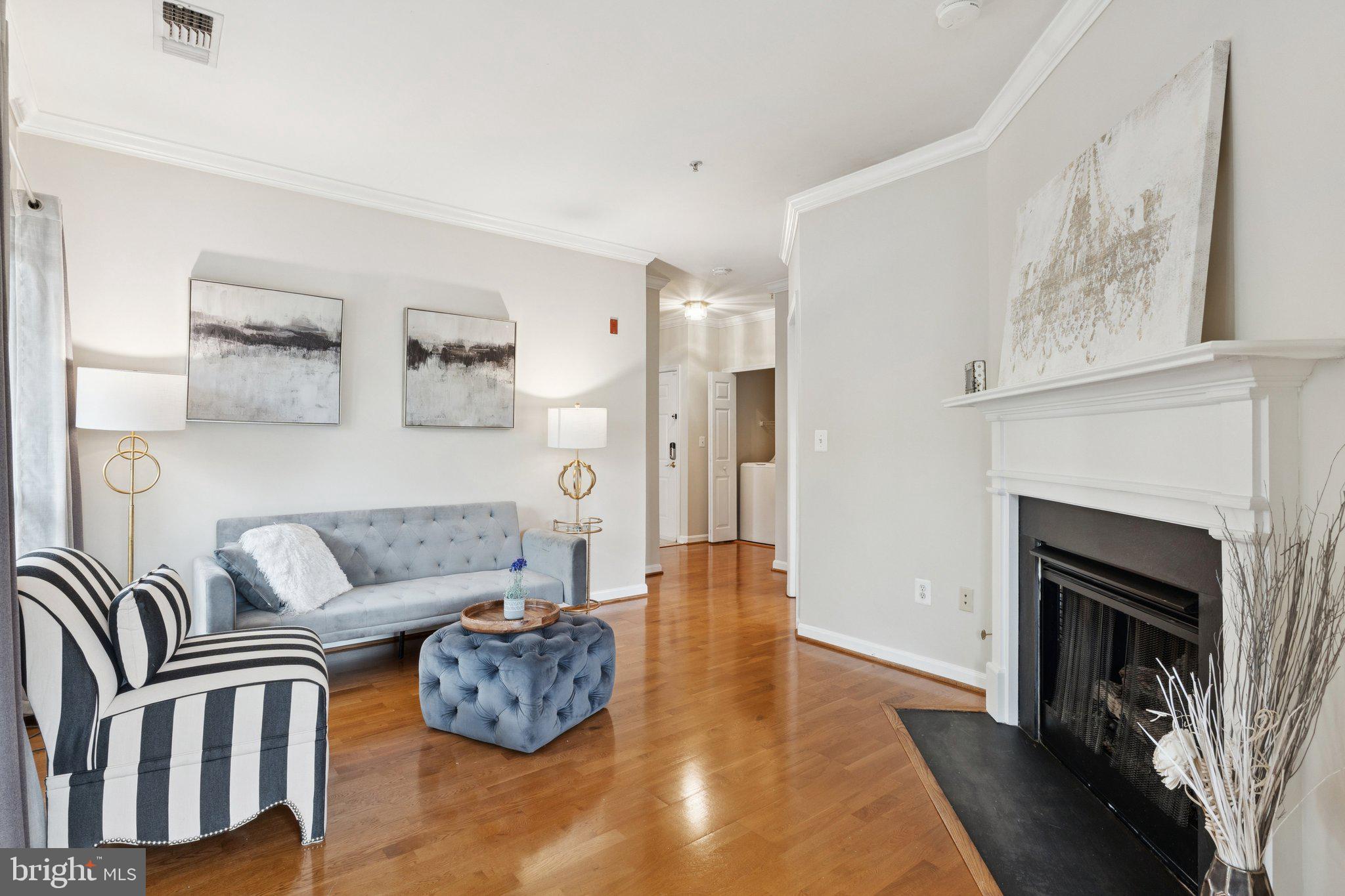 4561 STRUTFIELD LANE 3305