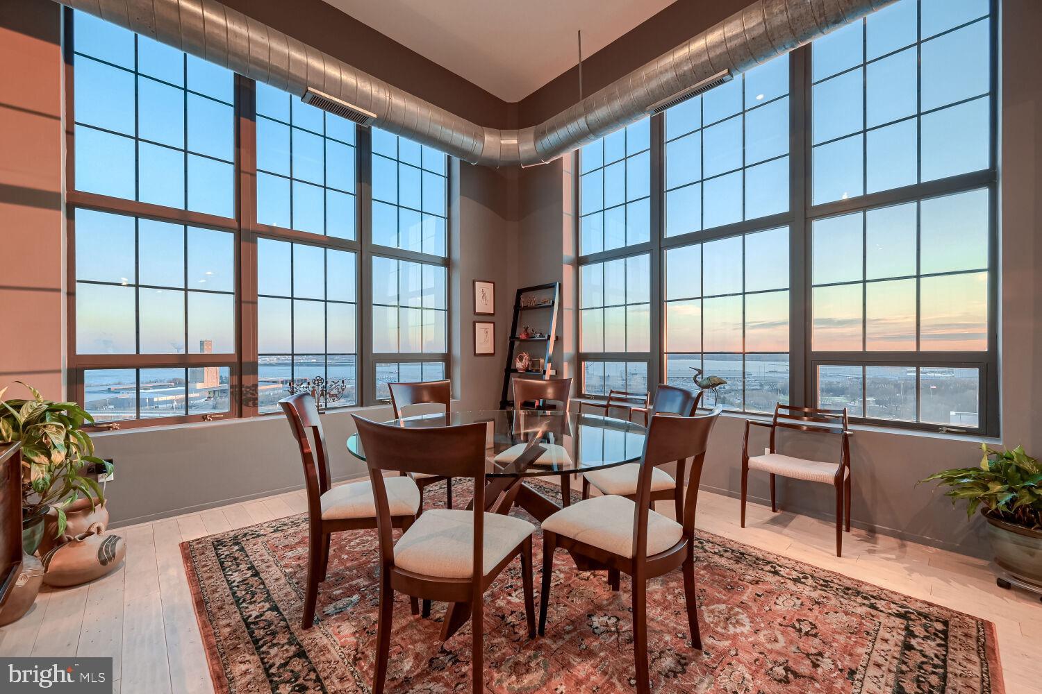 LOCUST POINT - Residential