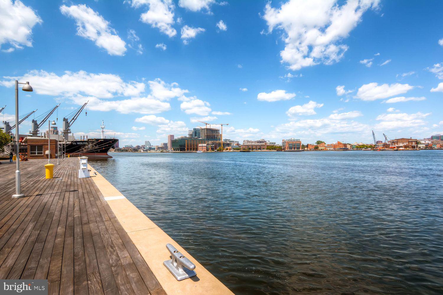 LOCUST POINT - Residential