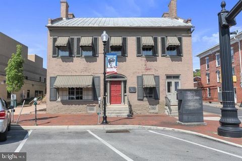 Photo of 1 W Main St, WAYNESBORO, PA 17268 (MLS # PAFL2025030)