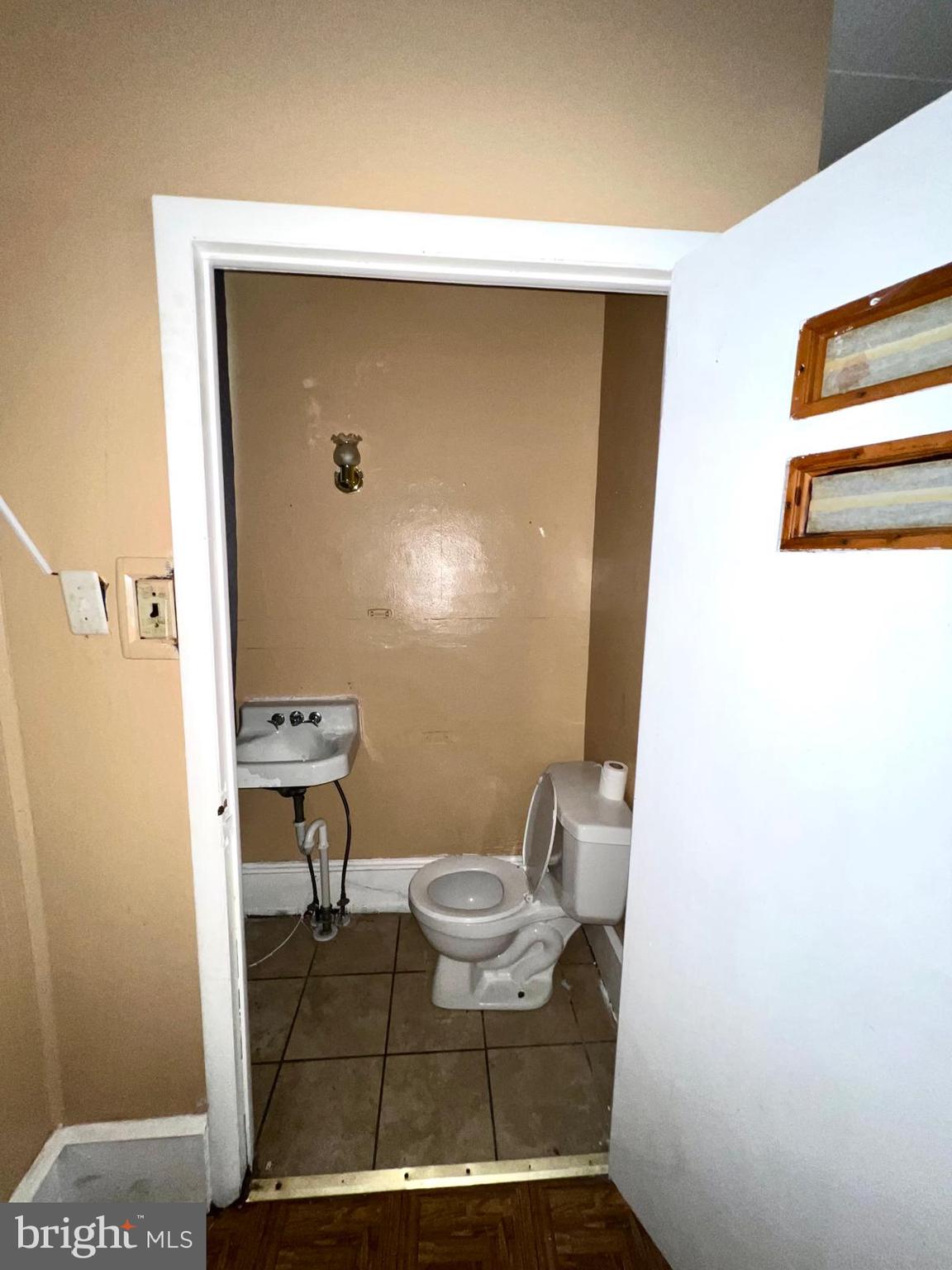 HARROWGATE - Residential