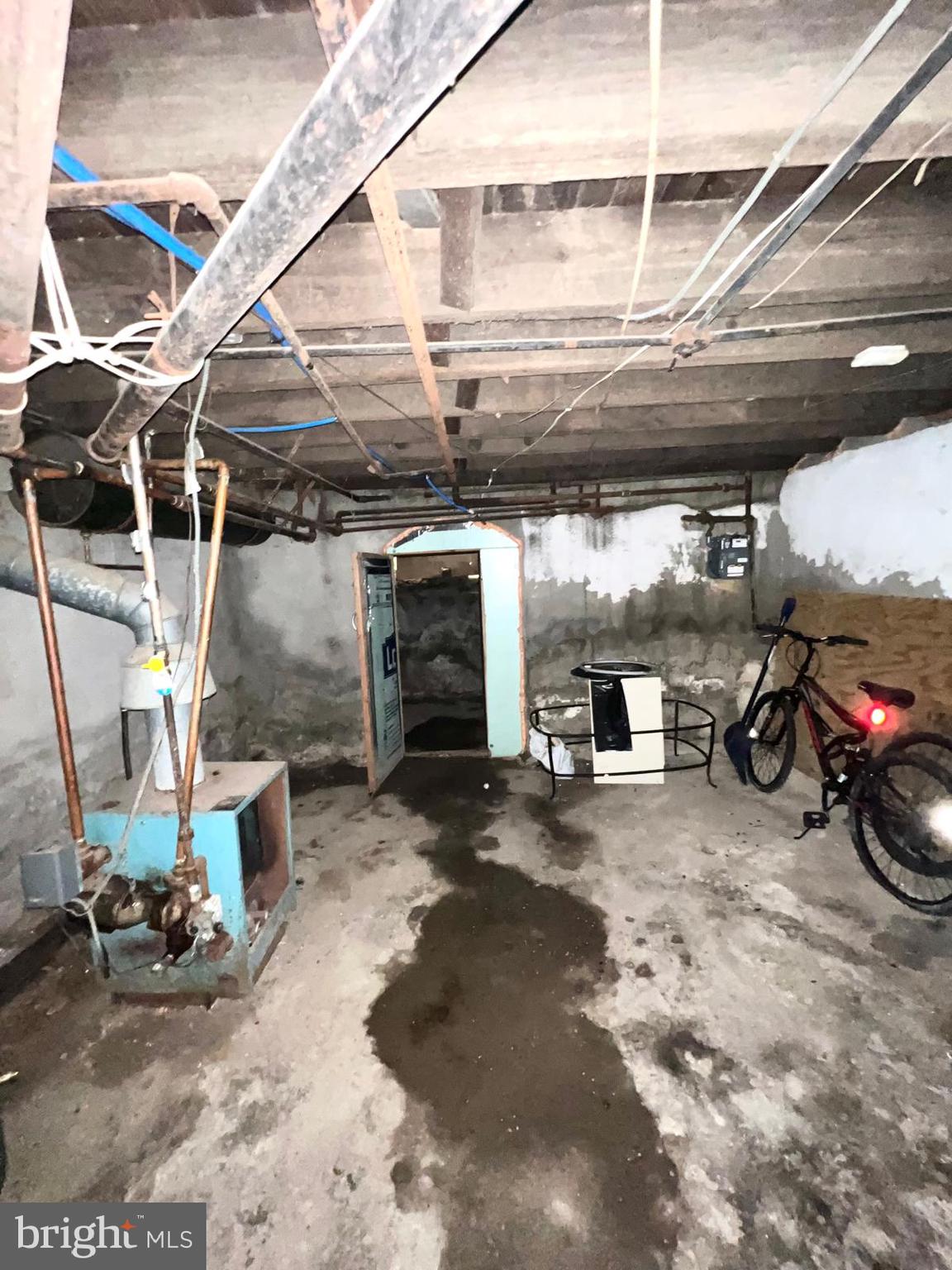 HARROWGATE - Residential