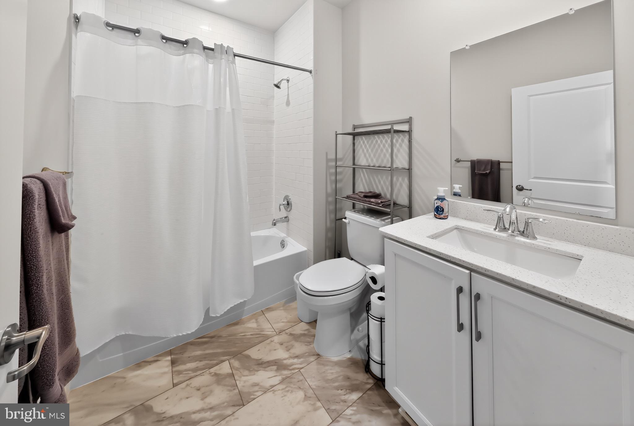 THE CASCADES - Residential