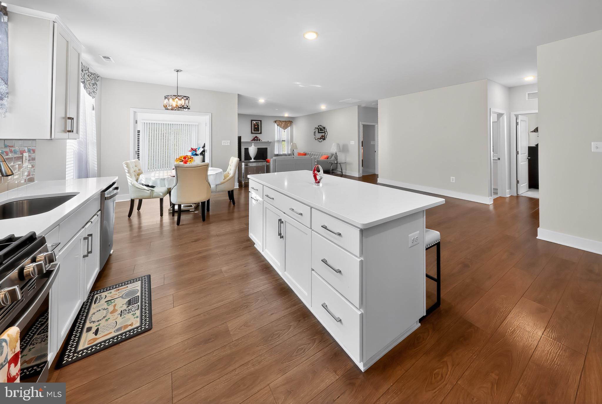 663 MAYFIELD FALLS DRIVE