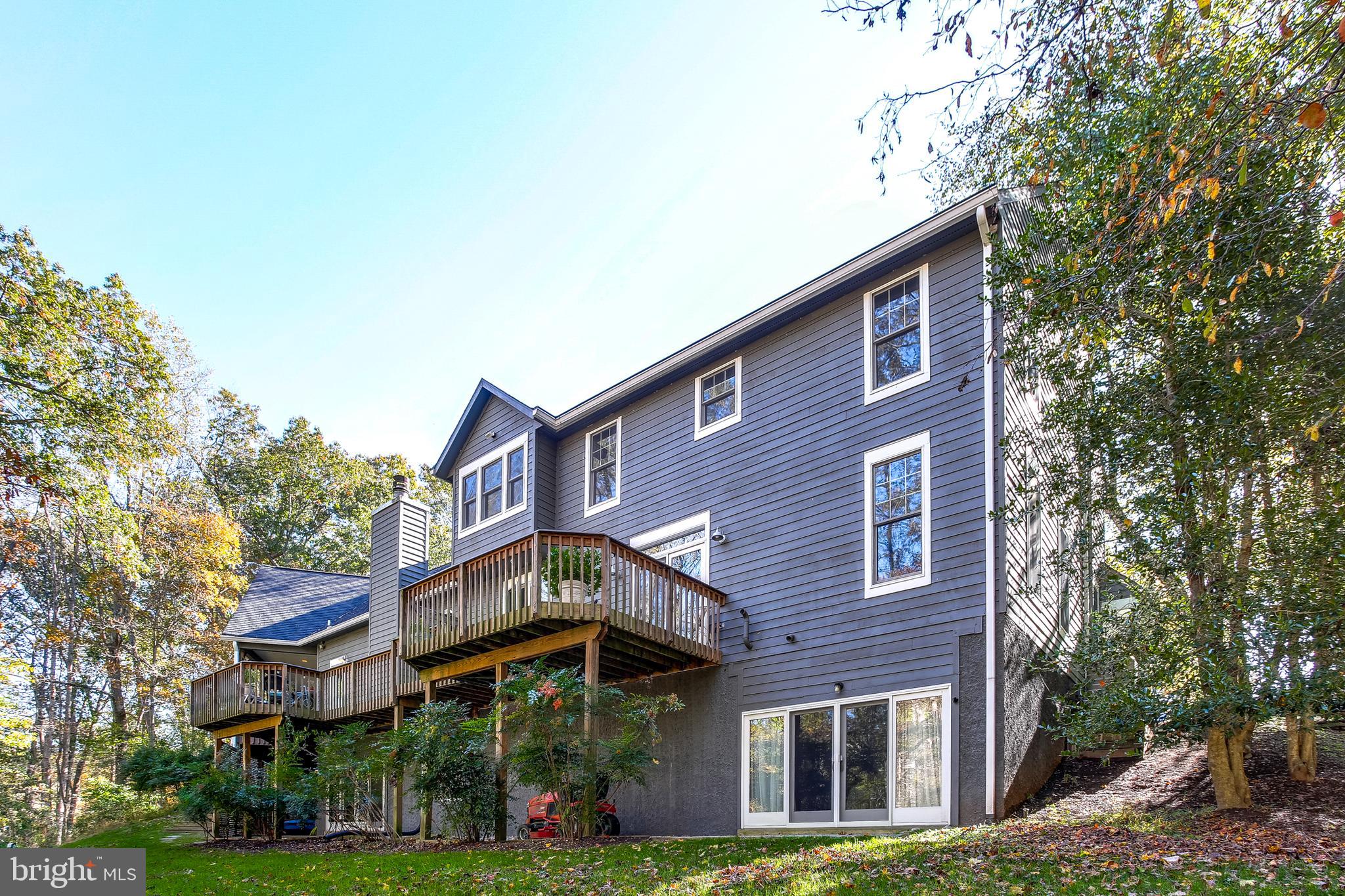 MEADOWOOD - Residential