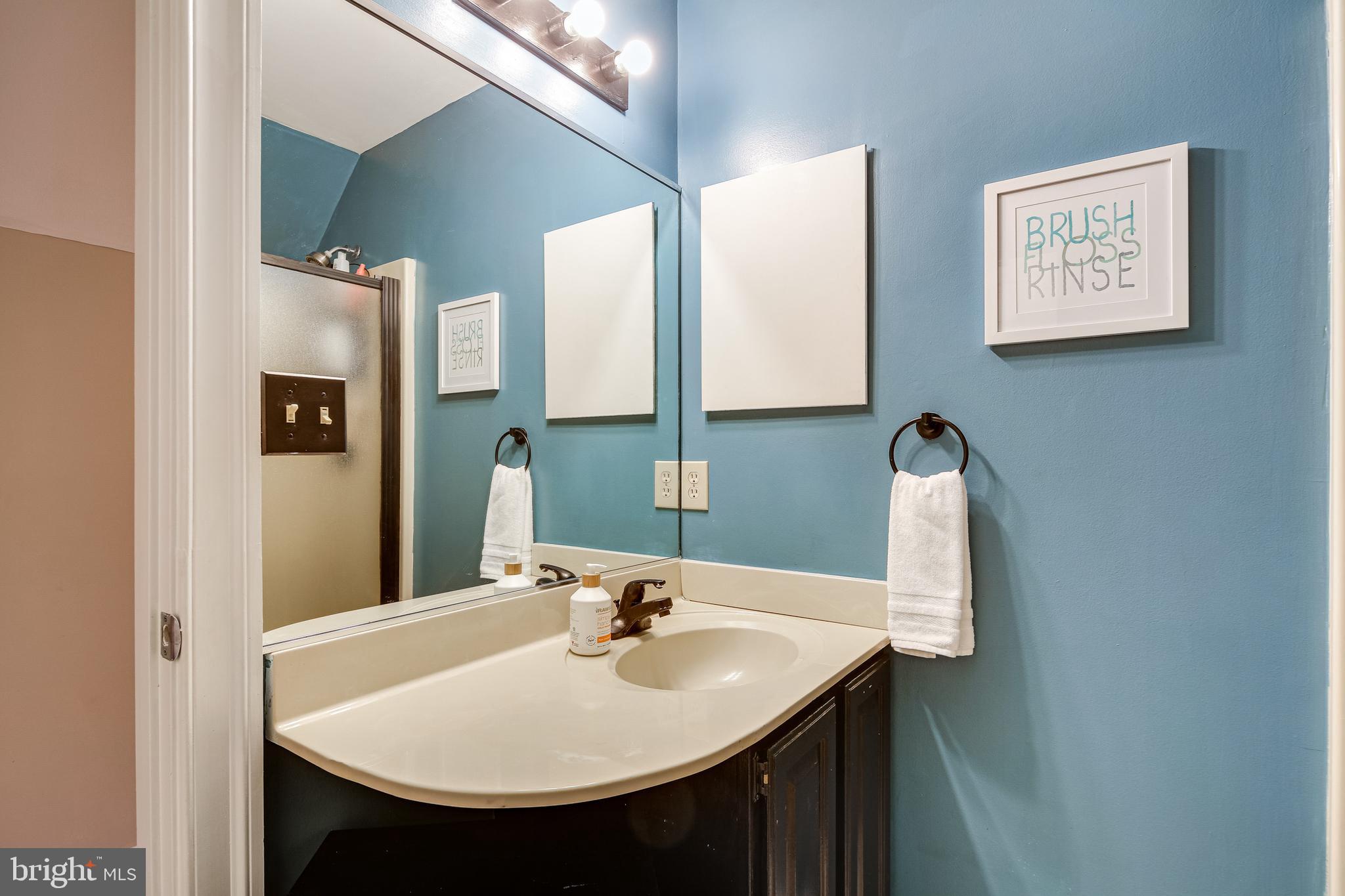 MEADOWOOD - Residential