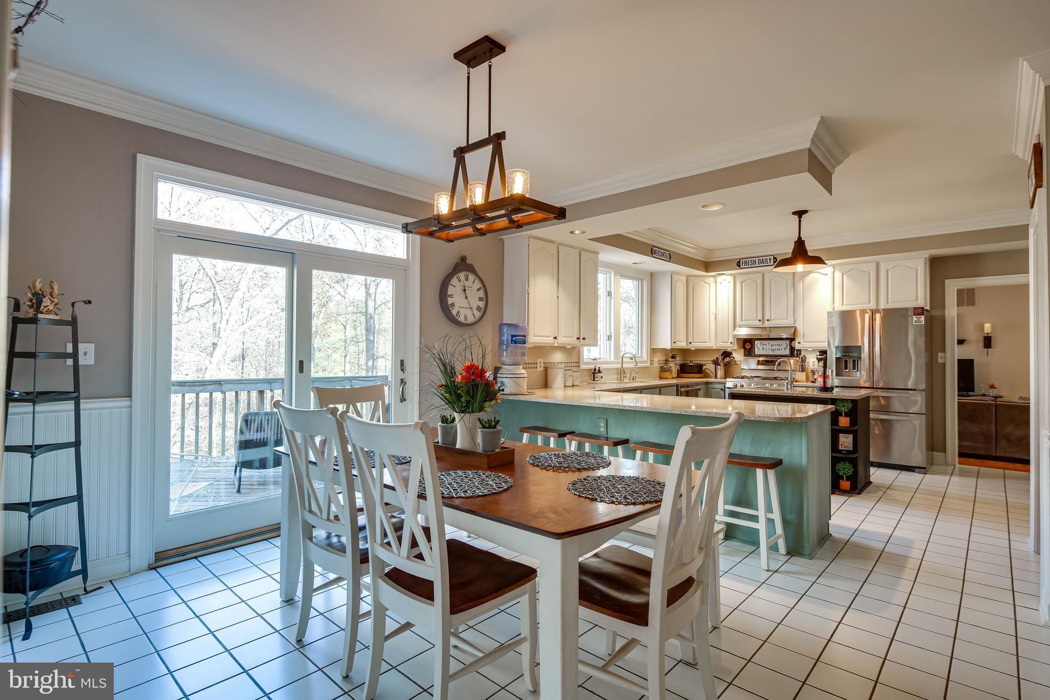 MEADOWOOD - Residential