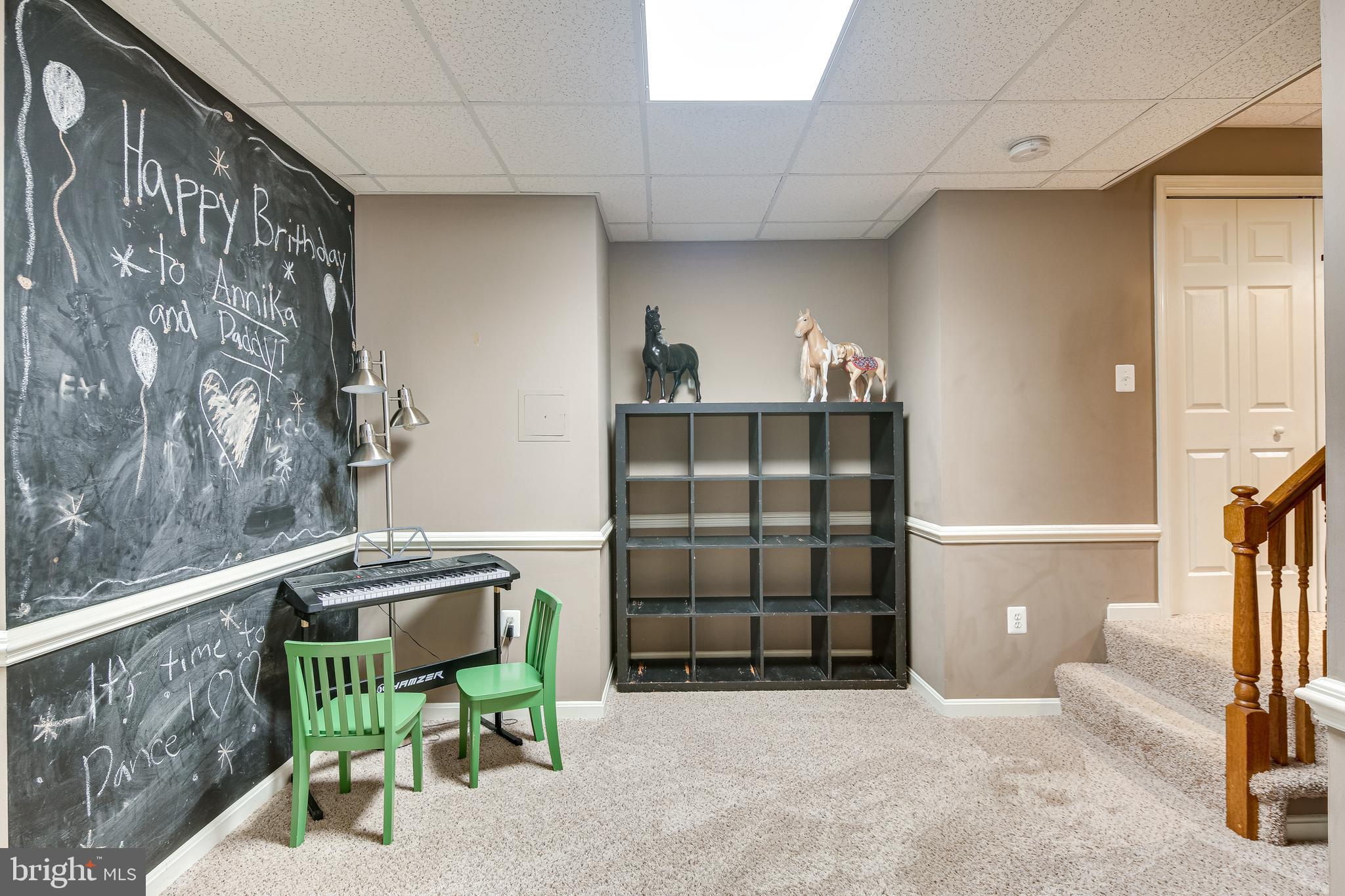 MEADOWOOD - Residential